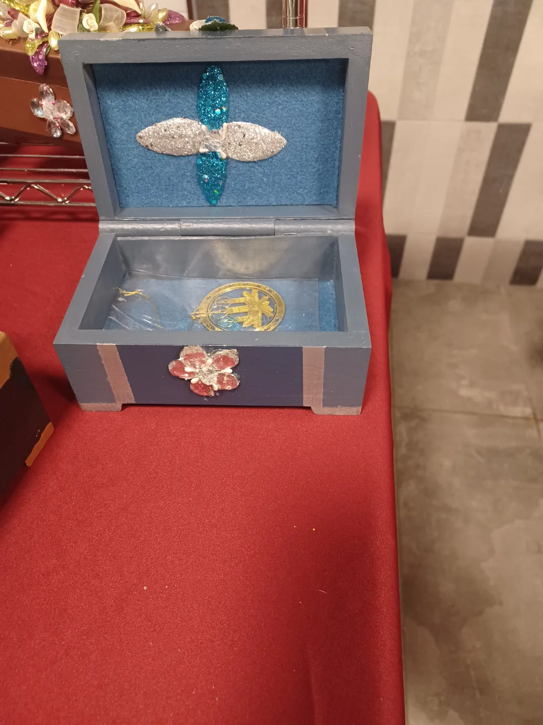 Handcrafted Decorated Wooden Trinket  Boxes image indicator(4)