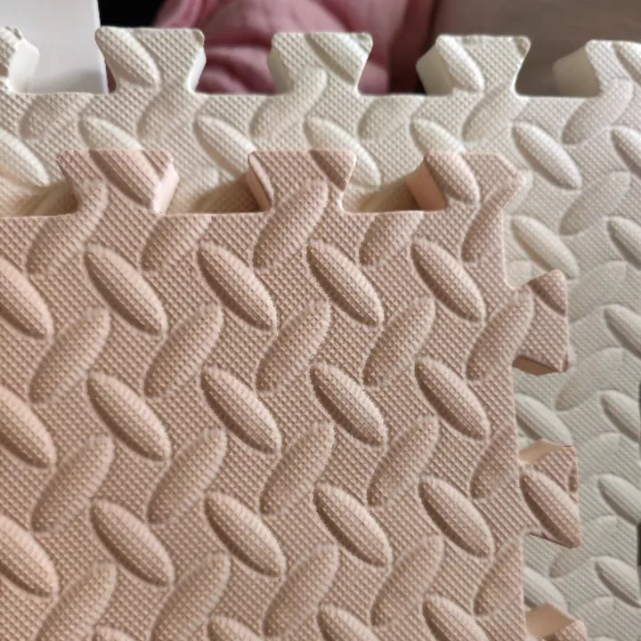 Brand New 20 pieces Interlocking Foam Floor Mats/ Playmat image indicator(2)