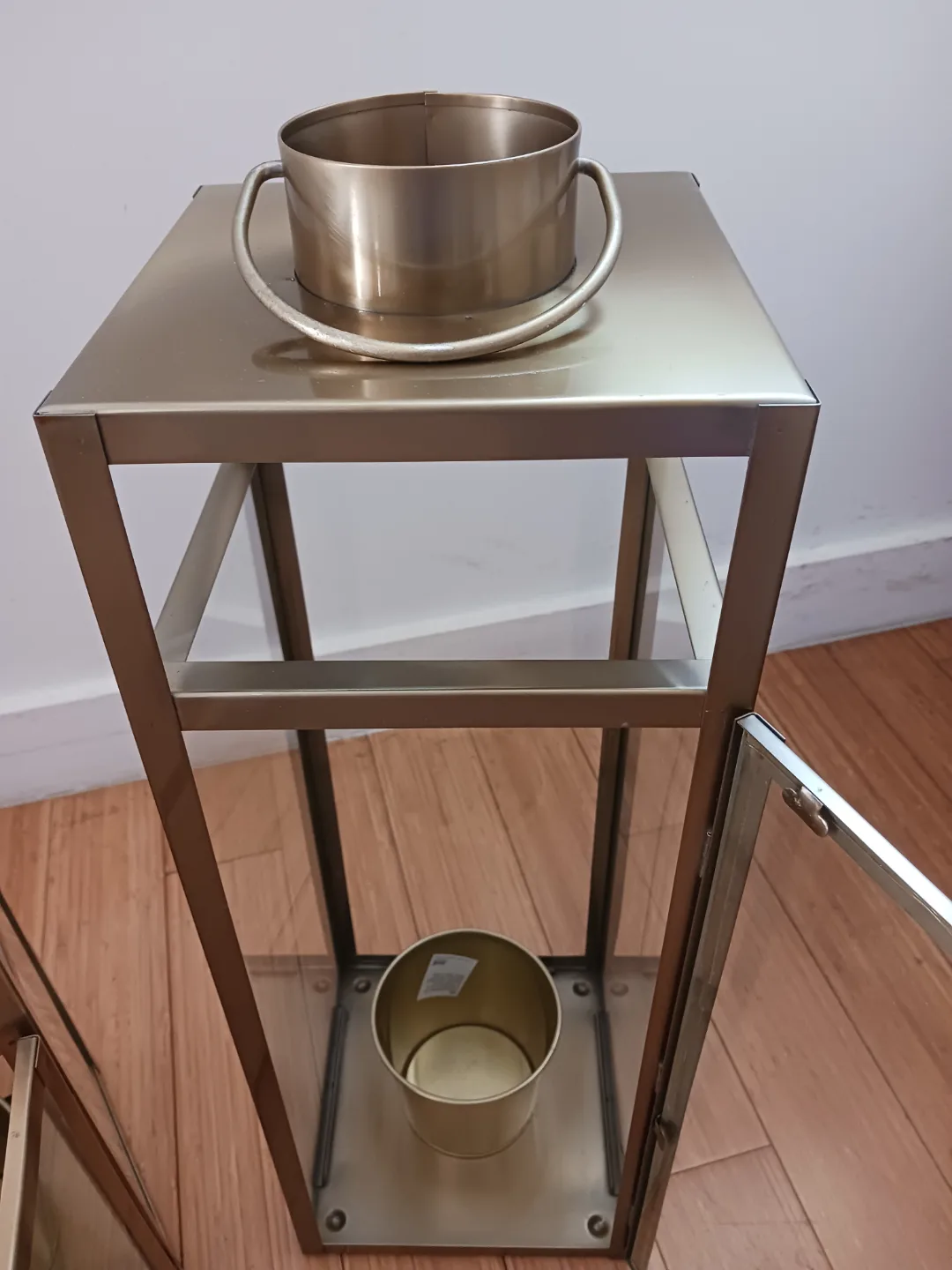 Elegant Gold Metal Lantern Set – Includes 2 Sizes + Glass Panels image indicator(10)