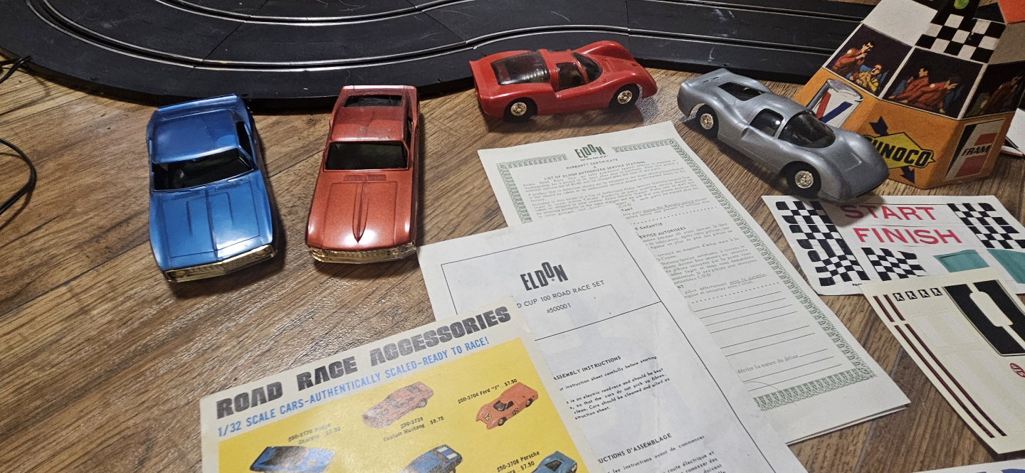 vintage stormbecker slot car track and extras - photo 5