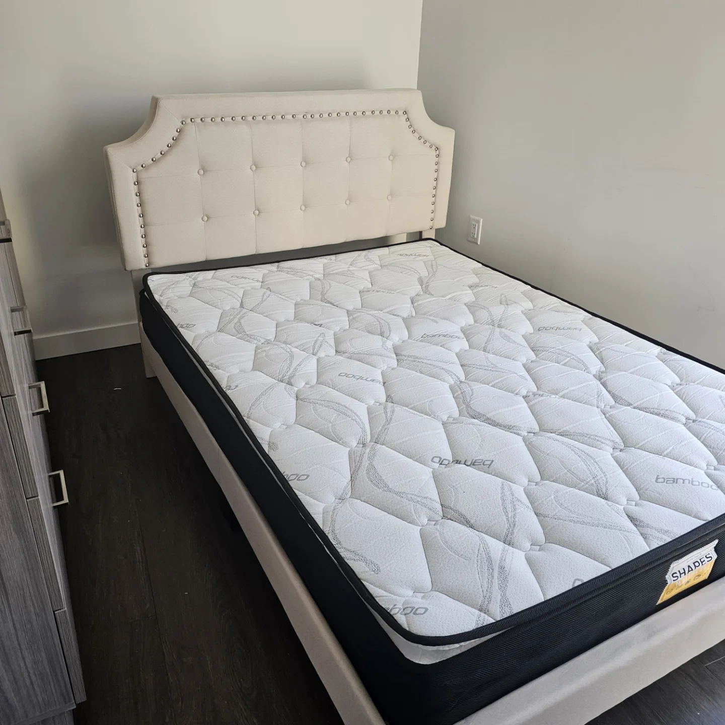 Stylish Grey Linen Bed Frame with Headboard – On Sale image indicator(3)