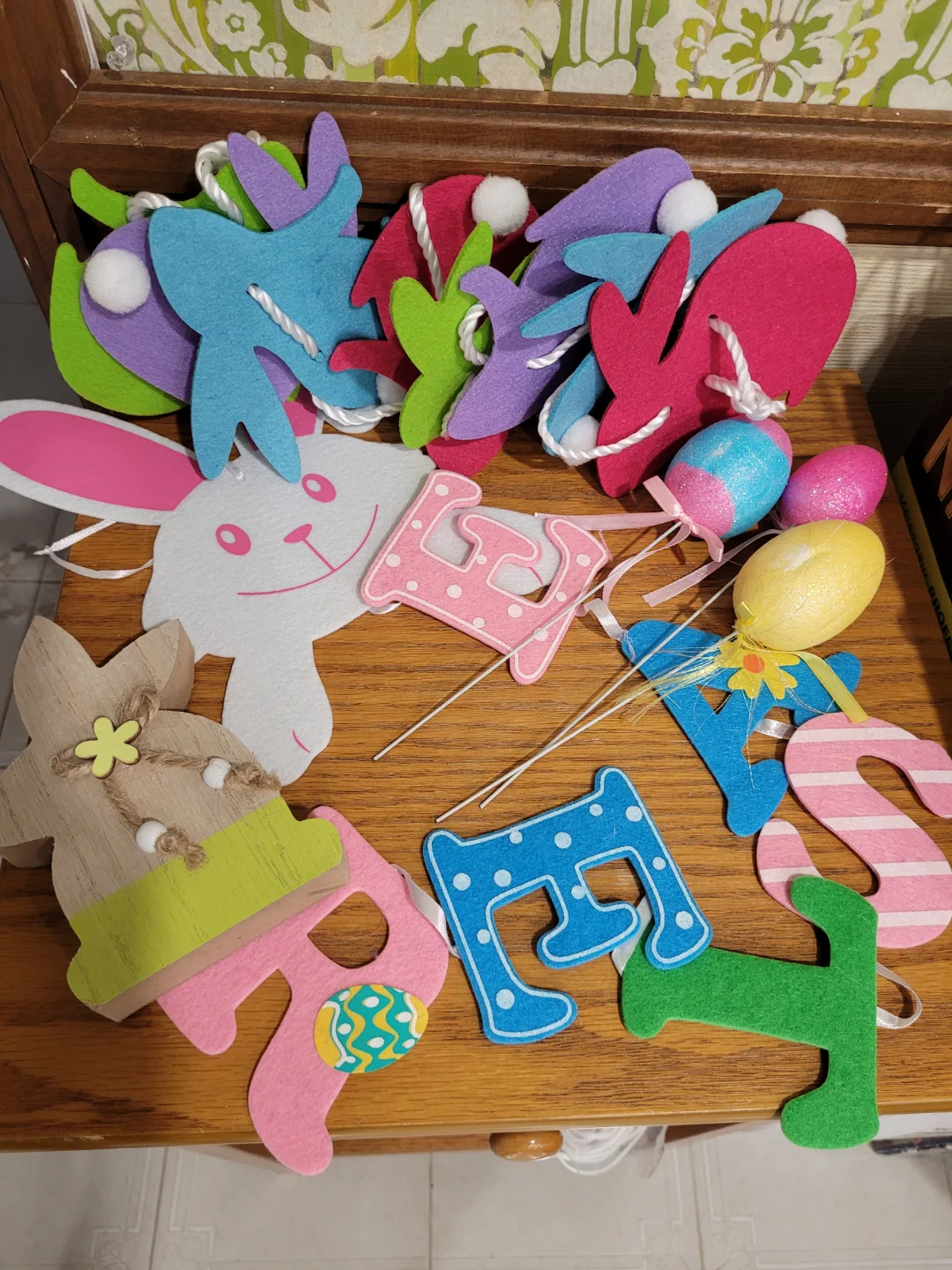 Easter Decorations Bundle - Banners, Bunnies & Eggs thumbnail