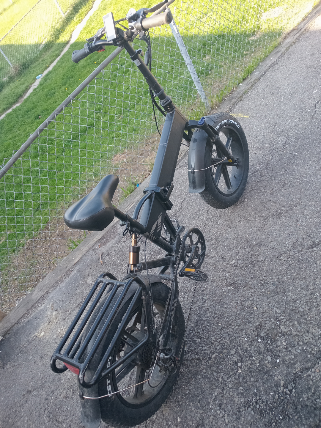 Folding Electric Bike with Fat Tires and Rear Rack - photo 2