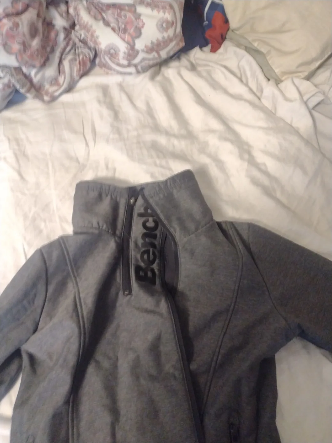 Bench Women's Grey Soft Shell Jacket Size M image indicator(3)