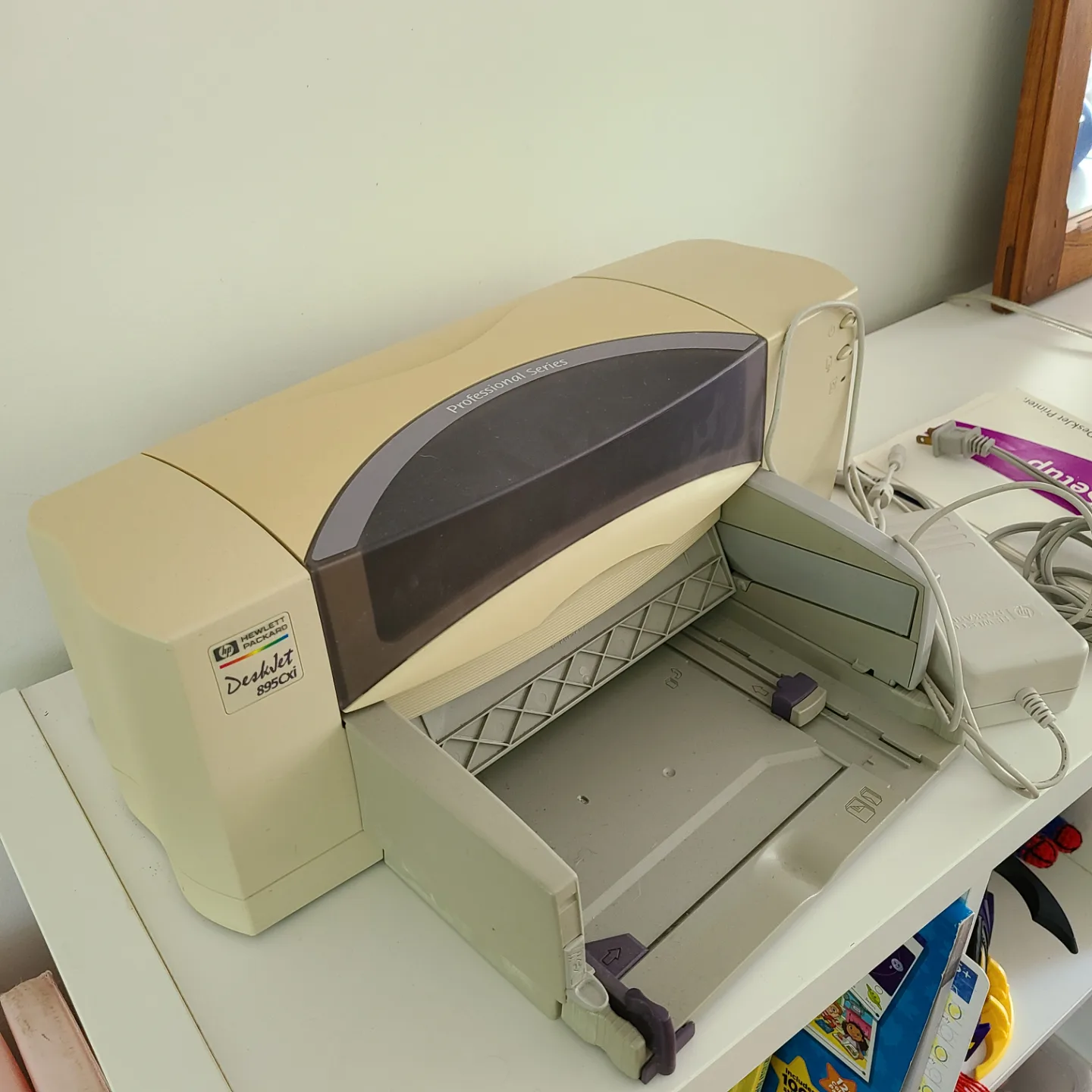 HP DeskJet 895Cxi Printer - Professional Series image indicator(3)