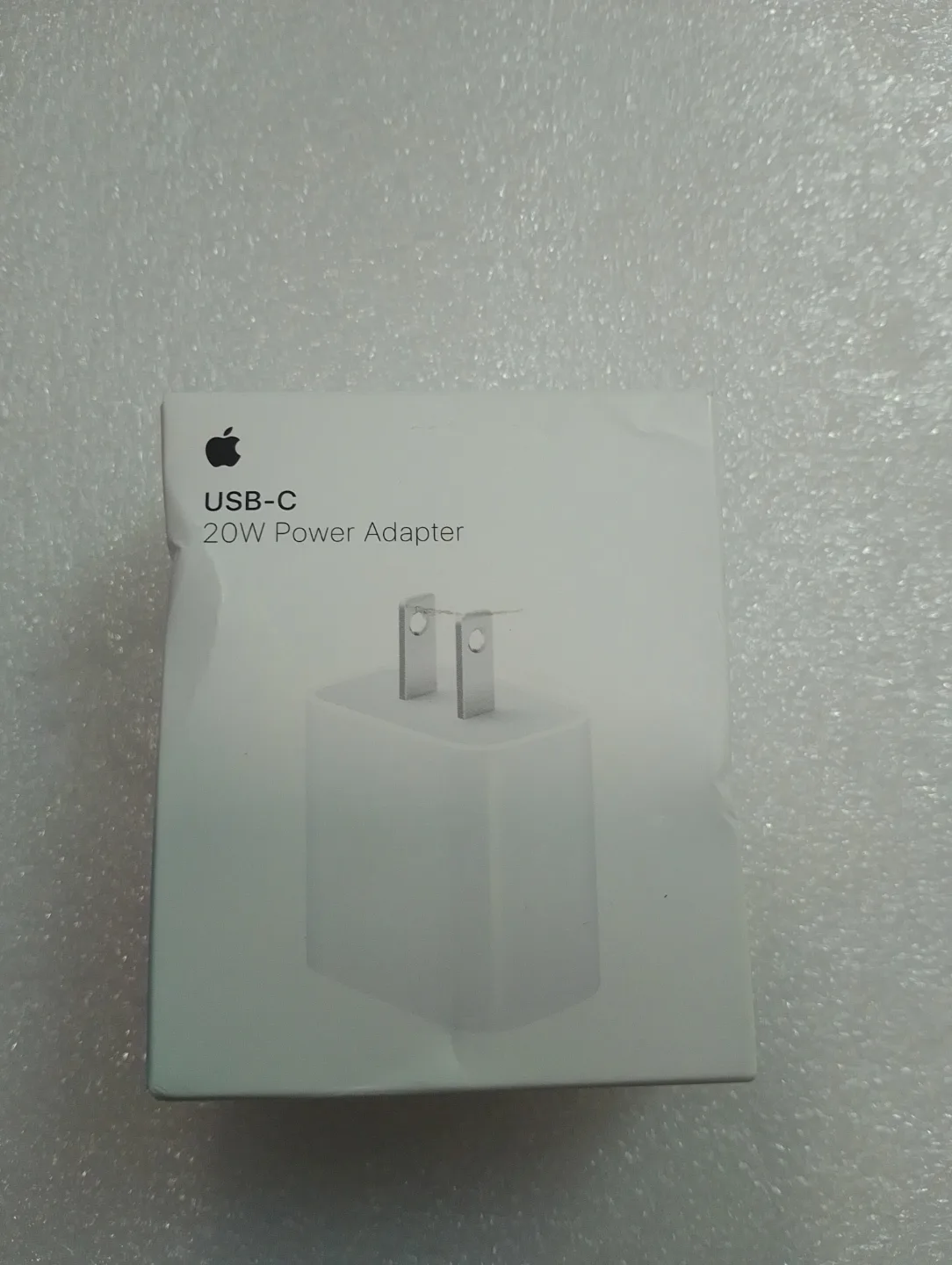 Apple USB-C 20W Power Adapter thumbnail