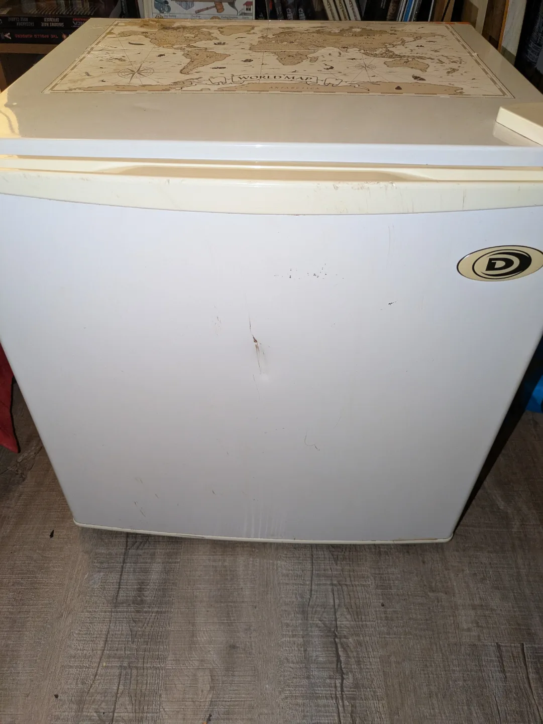 Mini Fridge - Good Condition thumbnail