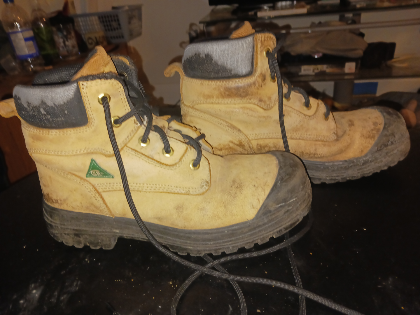 Used work boots - photo 2