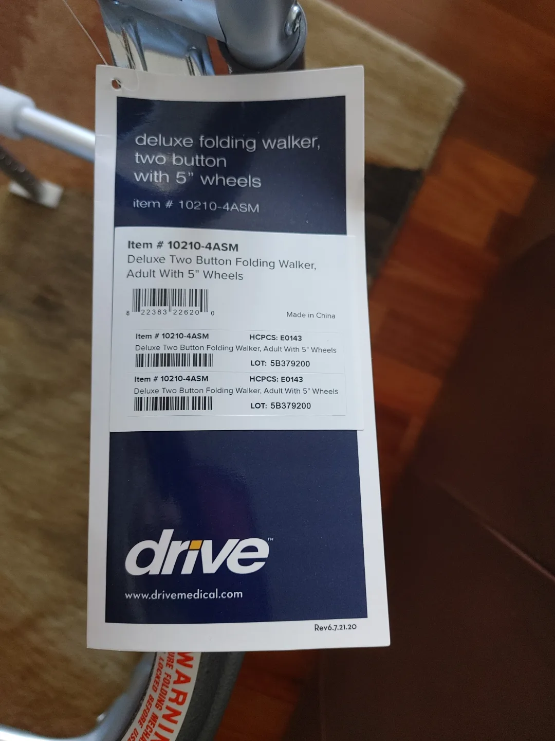 Drive Medical Lightweight Rollator Walker image indicator(7)