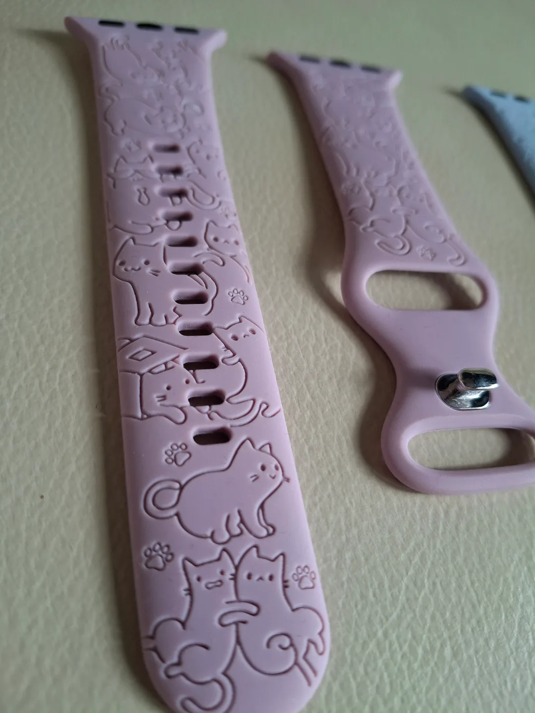 2x Apple Watch Bands - Cat & Dog Designs - 38/40/41mm image indicator(3)