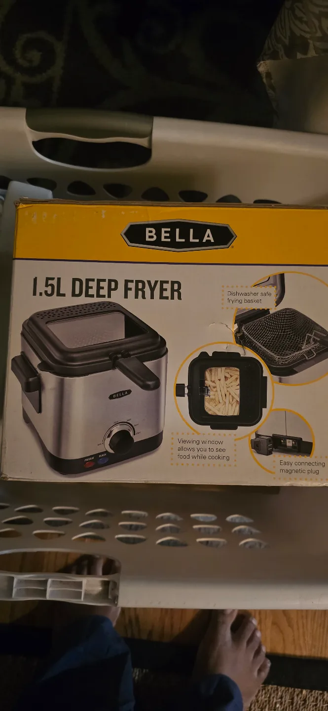 Bella 1.5L Deep Fryer thumbnail