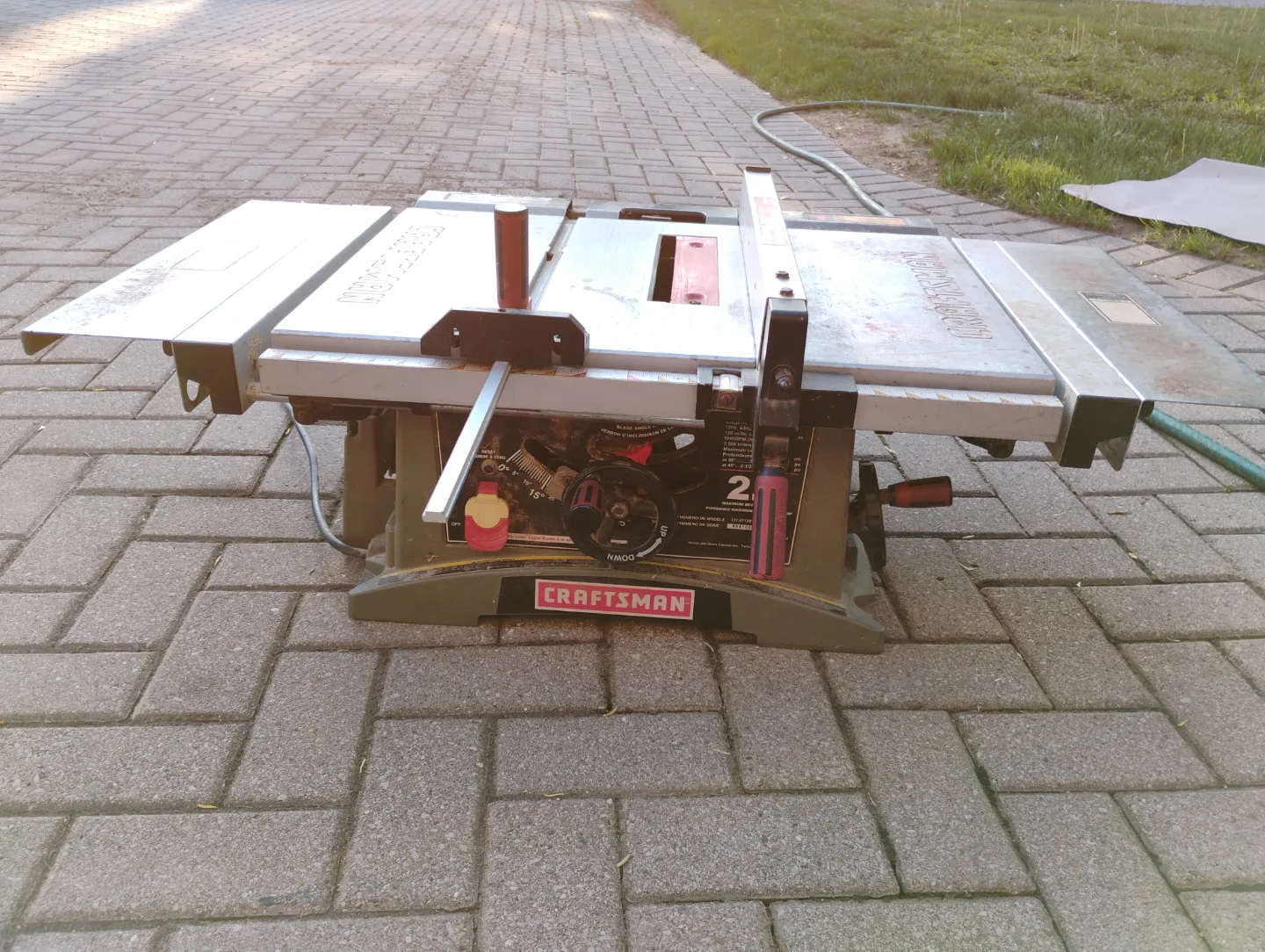 Craftsman 2 HP 10" Table Saw thumbnail