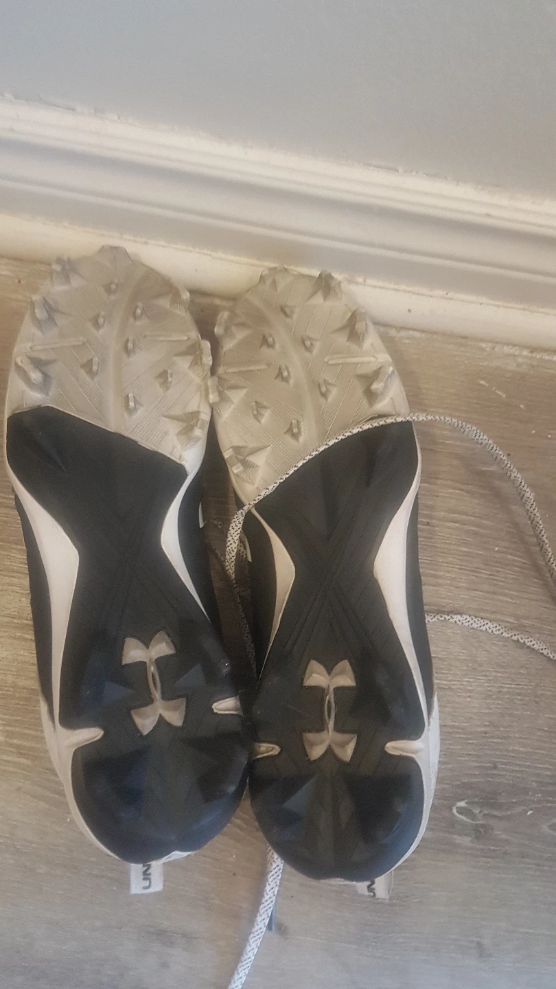 Under Armour Baseball Cleats - photo 2