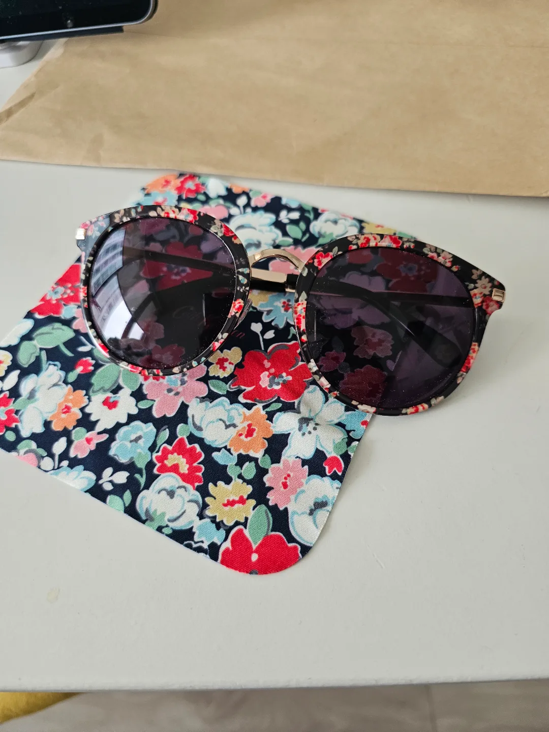 Cath Kidston Floral Sunglasses with Case and Cleaning Cloth image indicator(2)