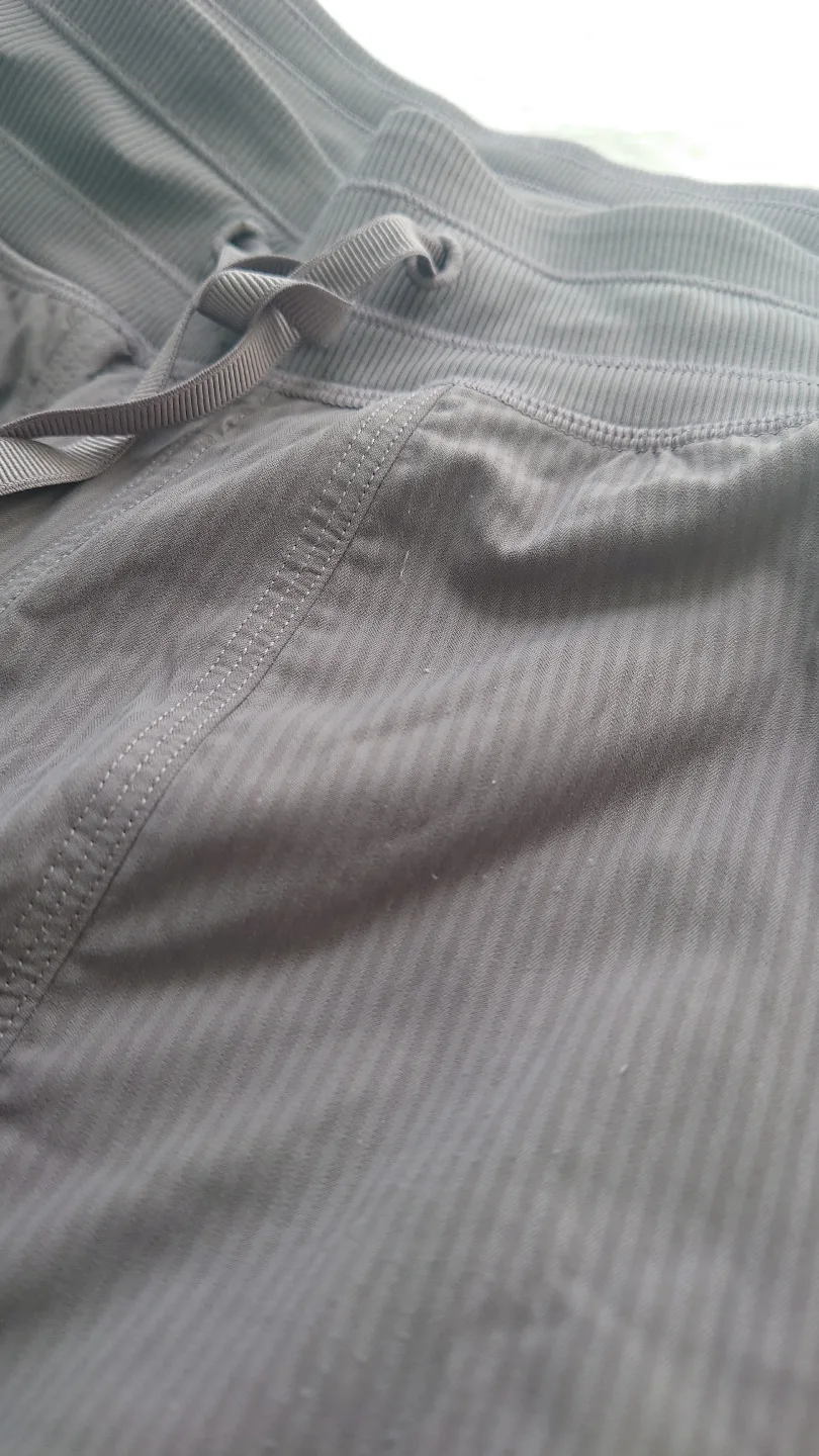 Lululemon - Dance Studio Mid-Rise Jogger Full Length image indicator(6)