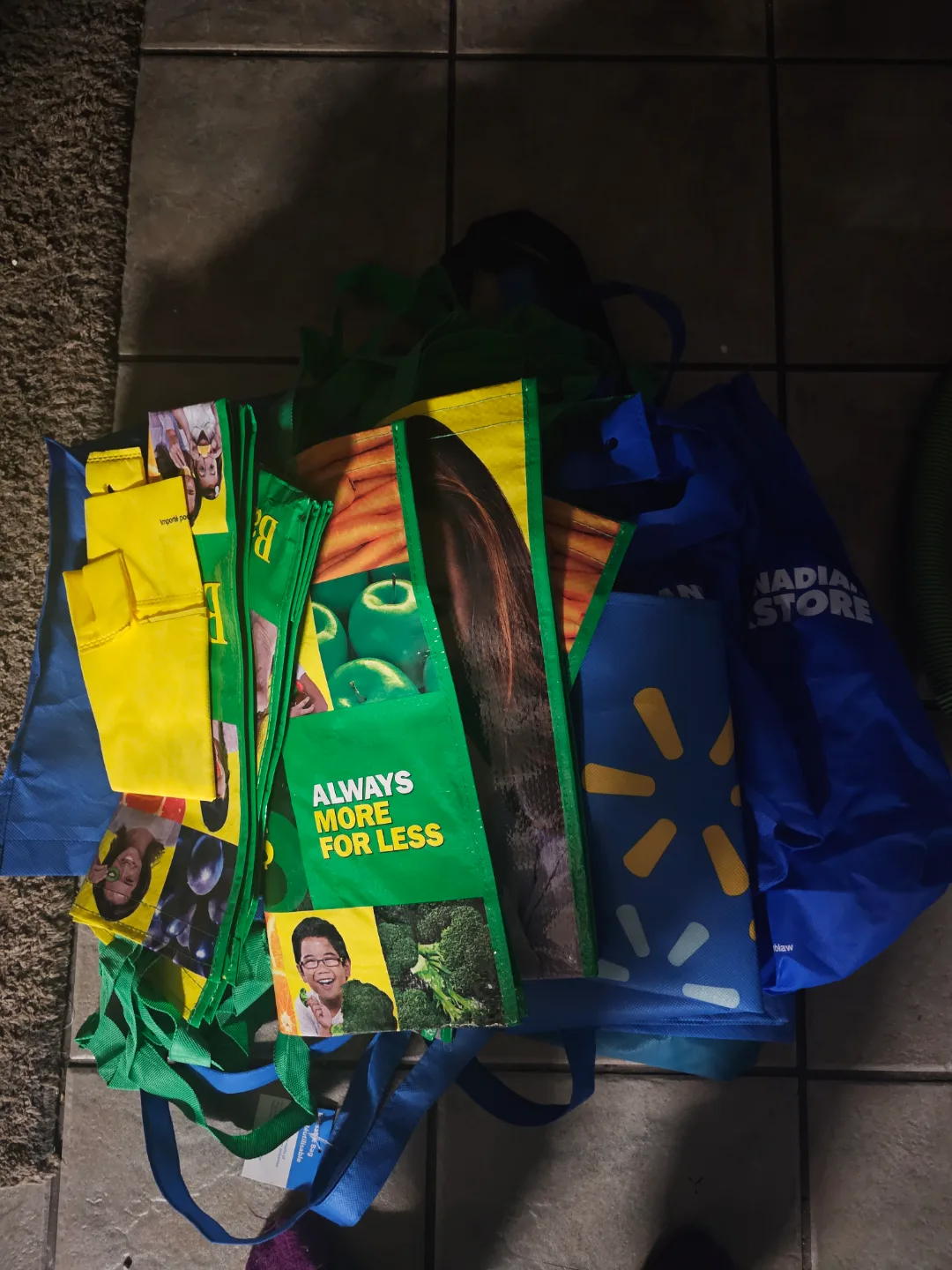 Reusable Grocery Bags - Bulk Lot thumbnail
