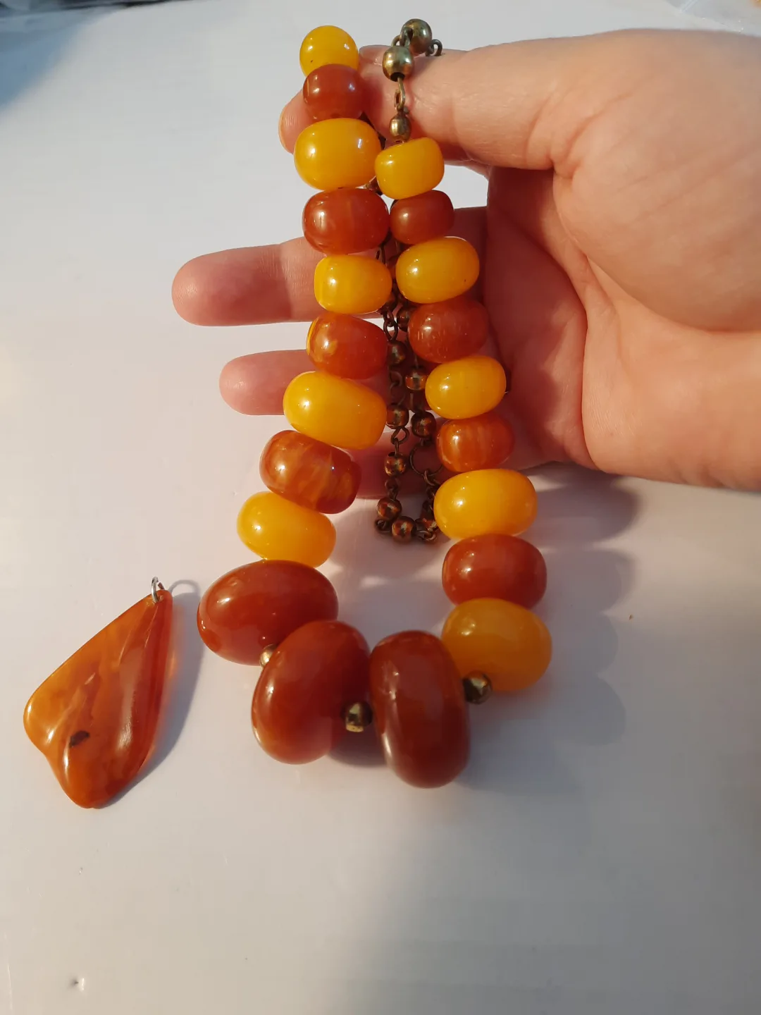 vintage neclase with 2 tone amber.and amber pendant image indicator(3)