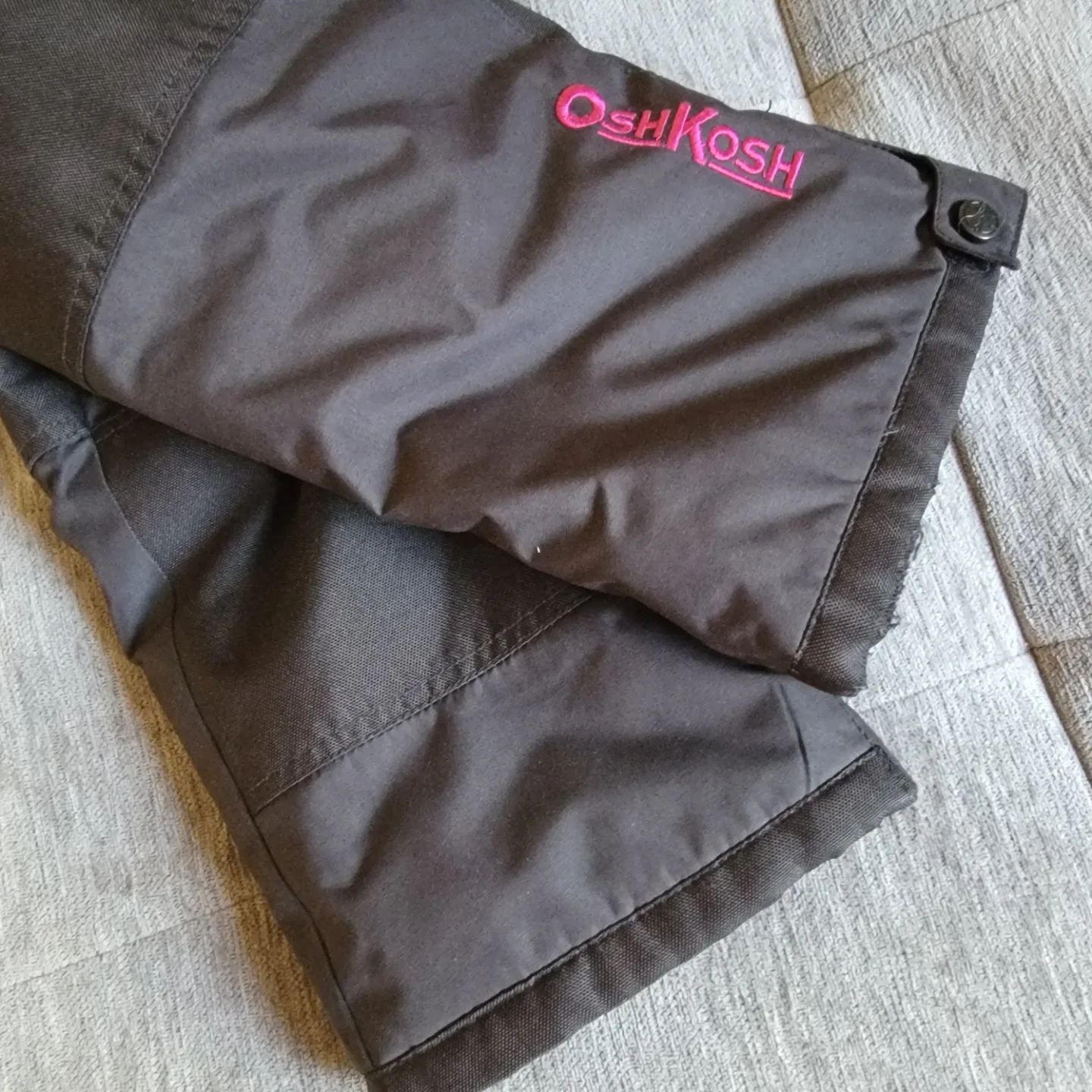 OshKosh B'Gosh Kids' Snow Pants size 3 image indicator(3)