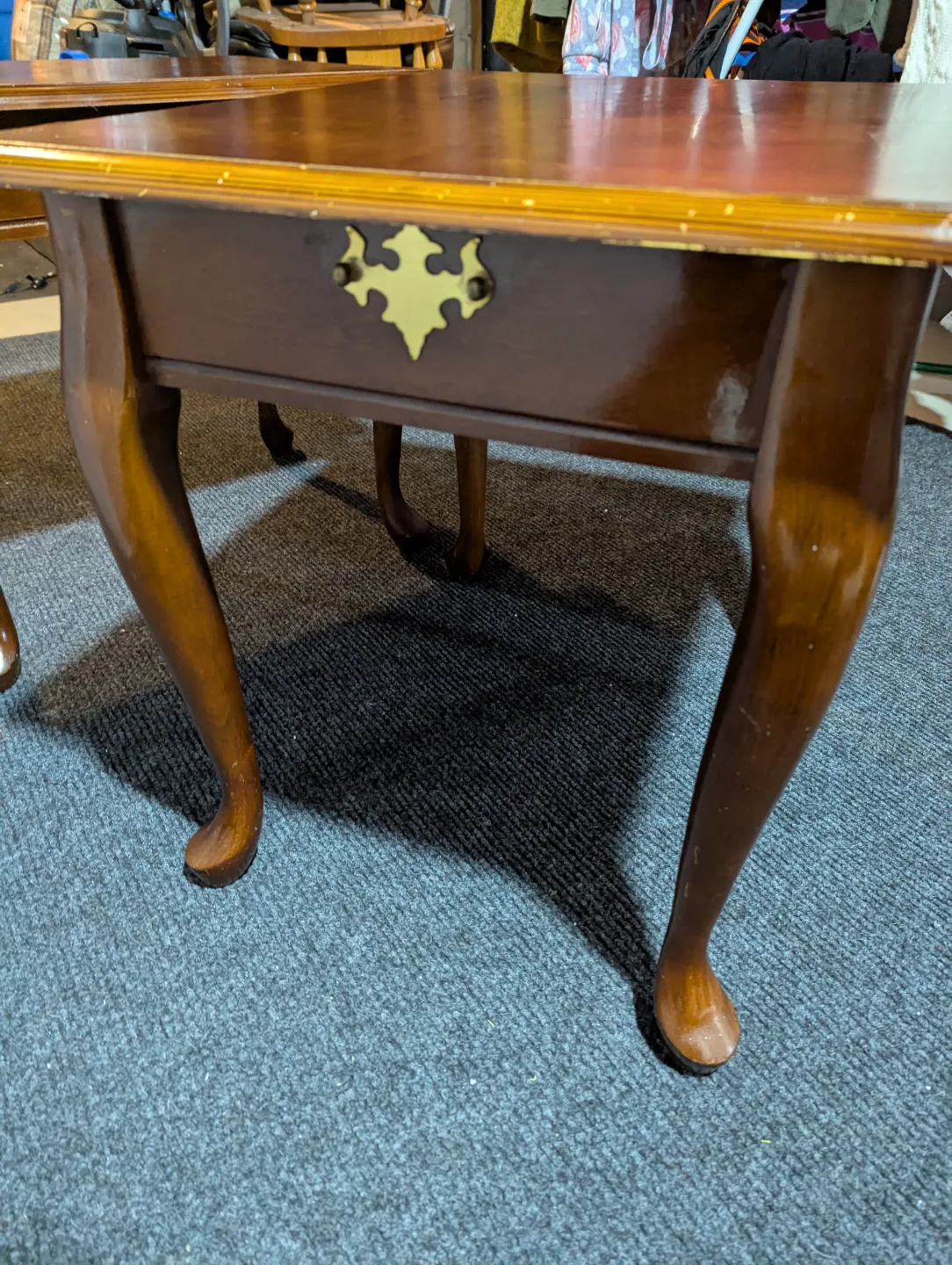 2 vintage end tables image indicator(2)