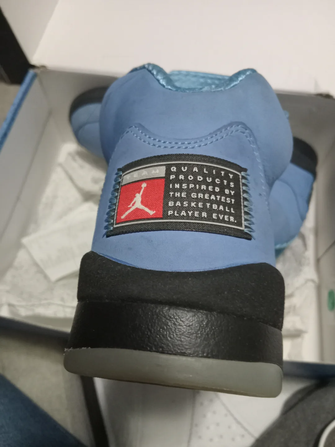 Air Jordan 5 Retro 'UNC' image indicator(5)