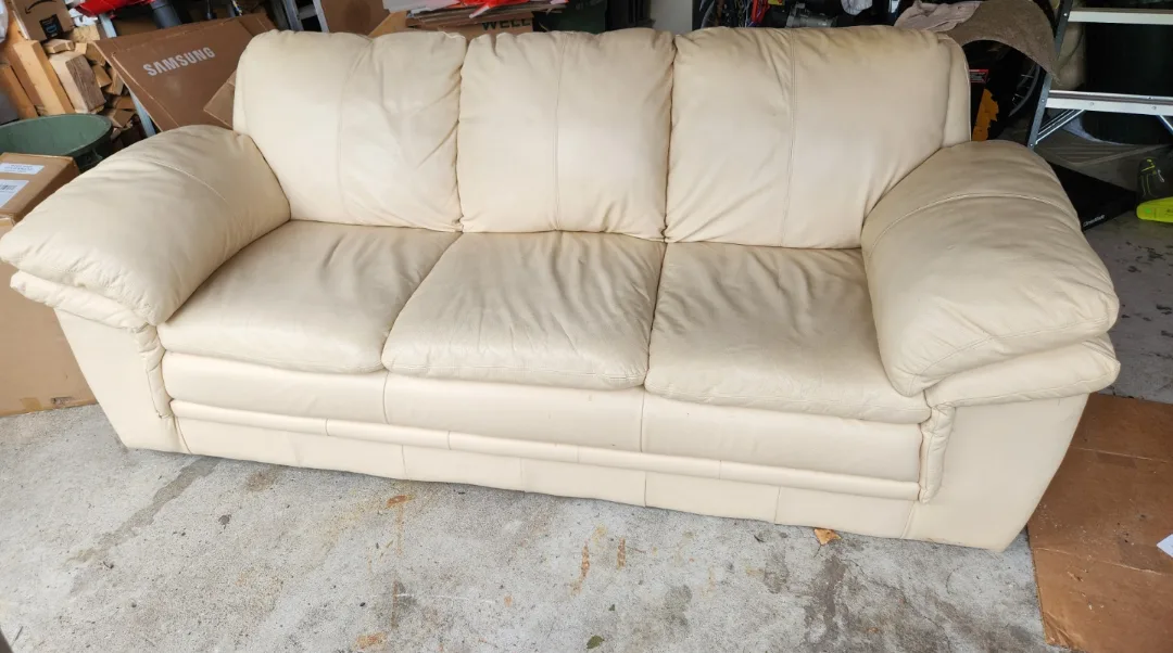 Cream Leather Sofa thumbnail