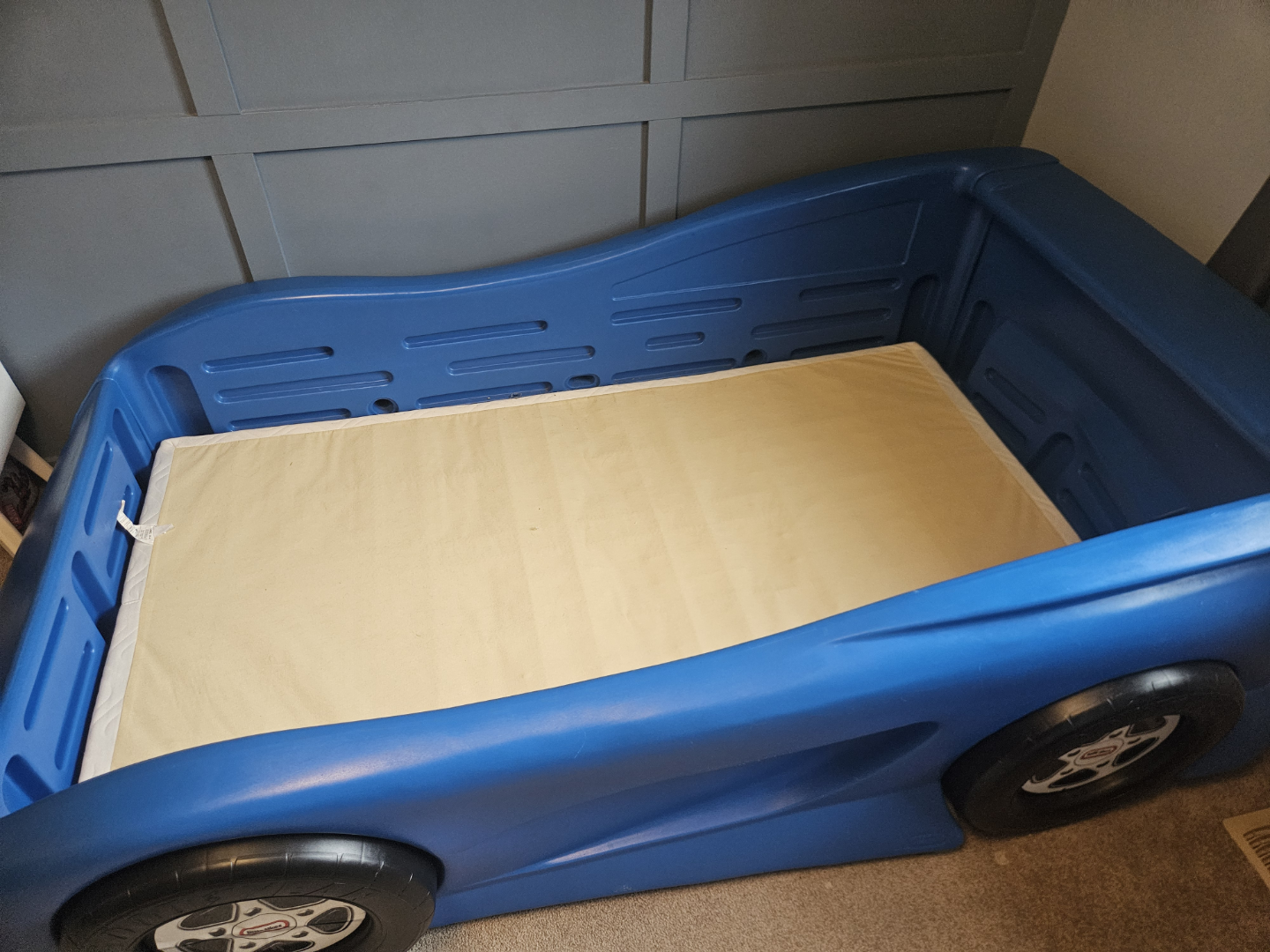 race car bed - photo 4