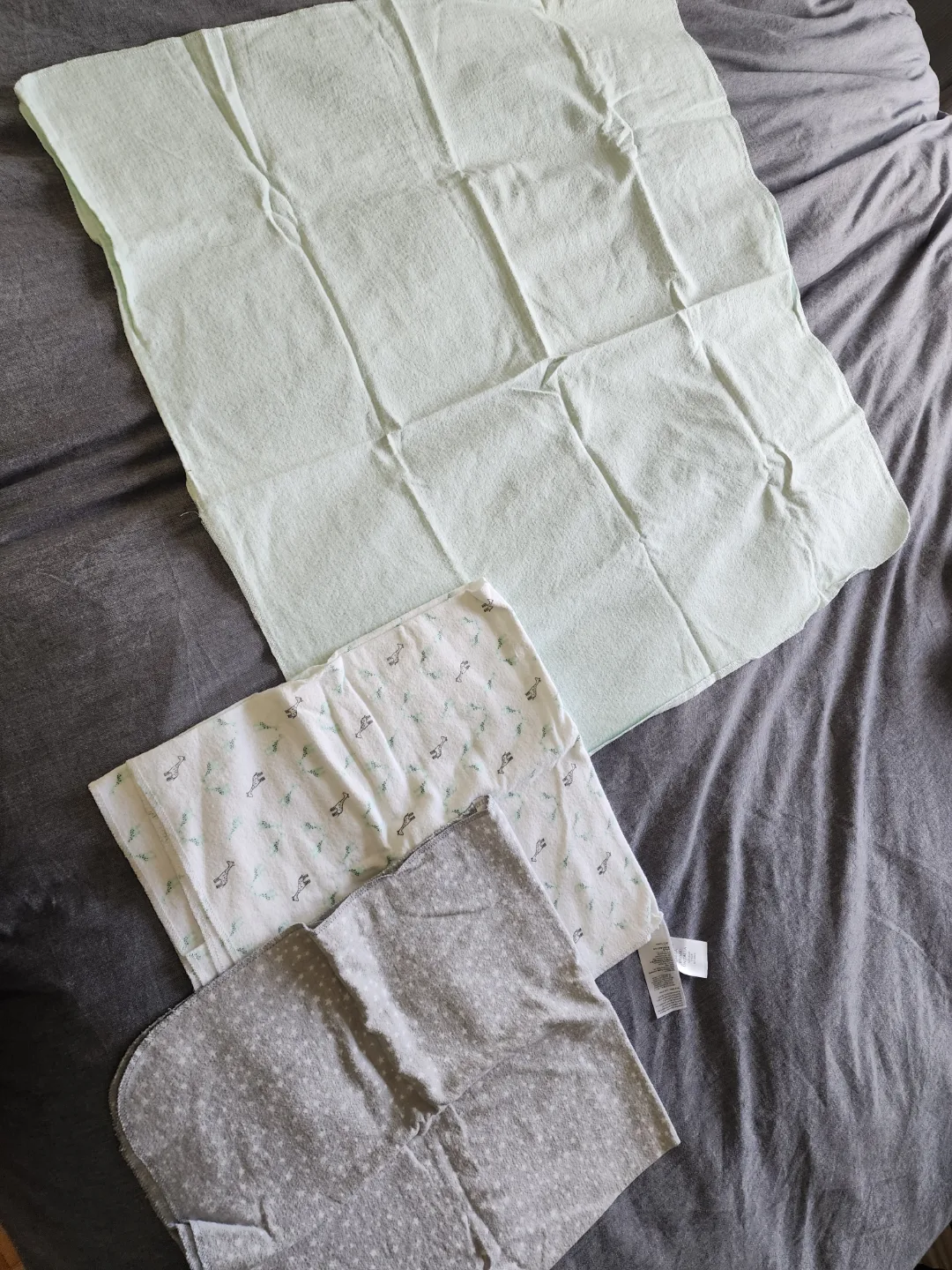 Set of soft swaddles. thumbnail