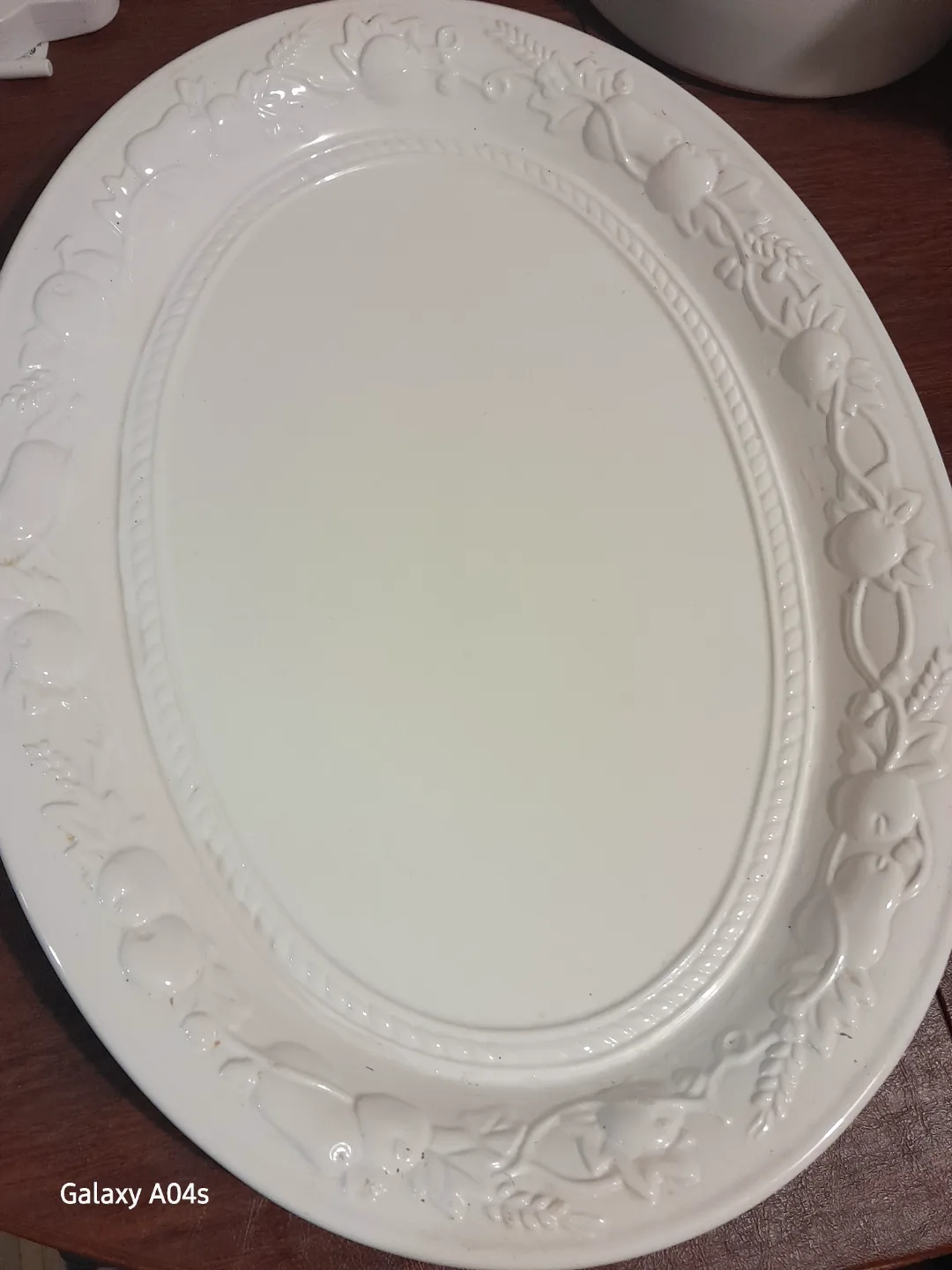 Vintage Oval Serving Platter image indicator(2)