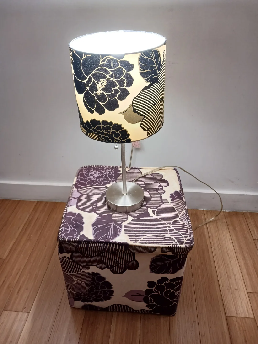 Stained Floral Ottoman Storage Cube with Matching Lamp thumbnail