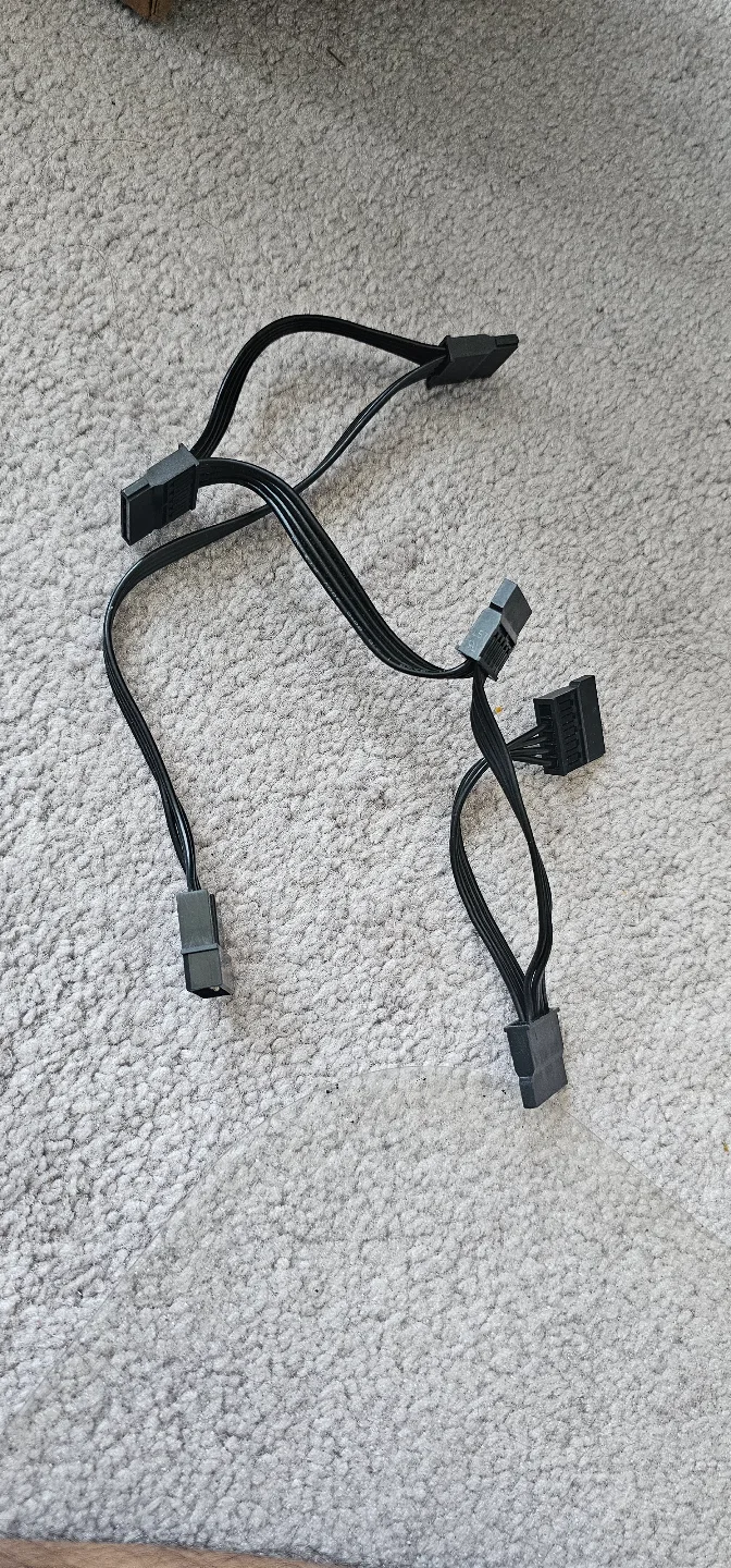 SATA Power Cables thumbnail