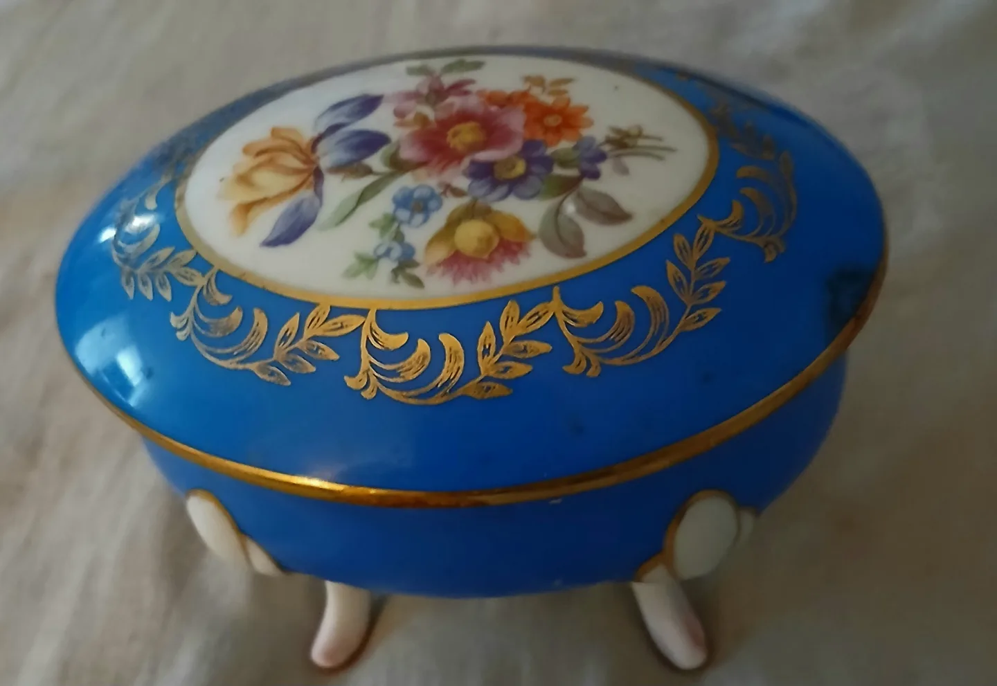 Vintage Porcelain Trinket Box with Floral Design thumbnail