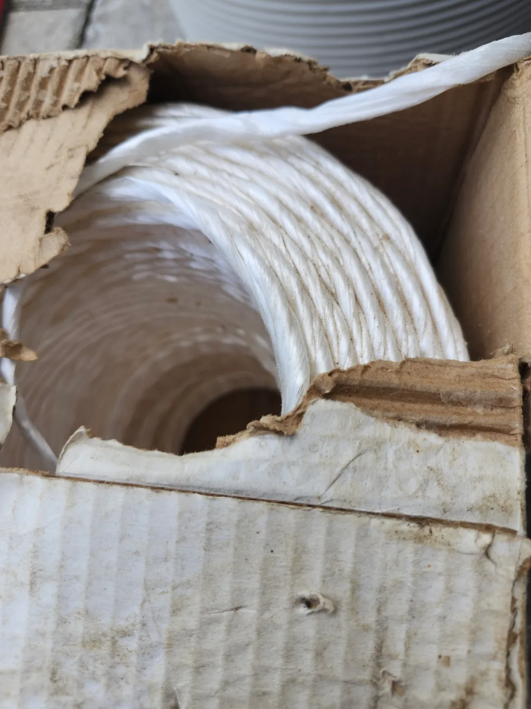 Guelph Twines Plastic Twine - 1500 feet image indicator(2)