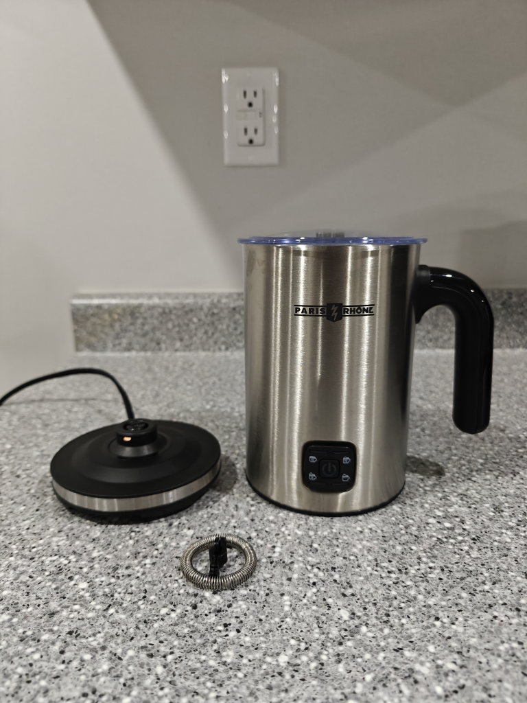 Nespresso Vertuo Next Premium & Paris Rhône Milk Frother - photo 3