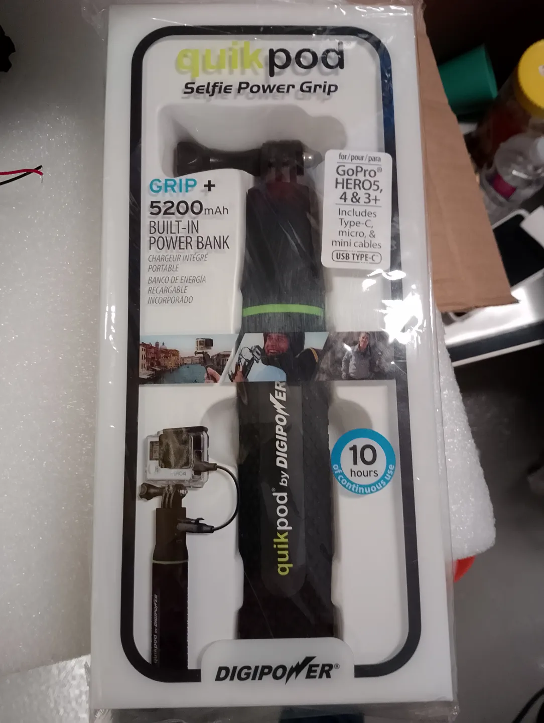 Quikpod Selfie Power Grip with Built-in Power Bank 5200mAH thumbnail