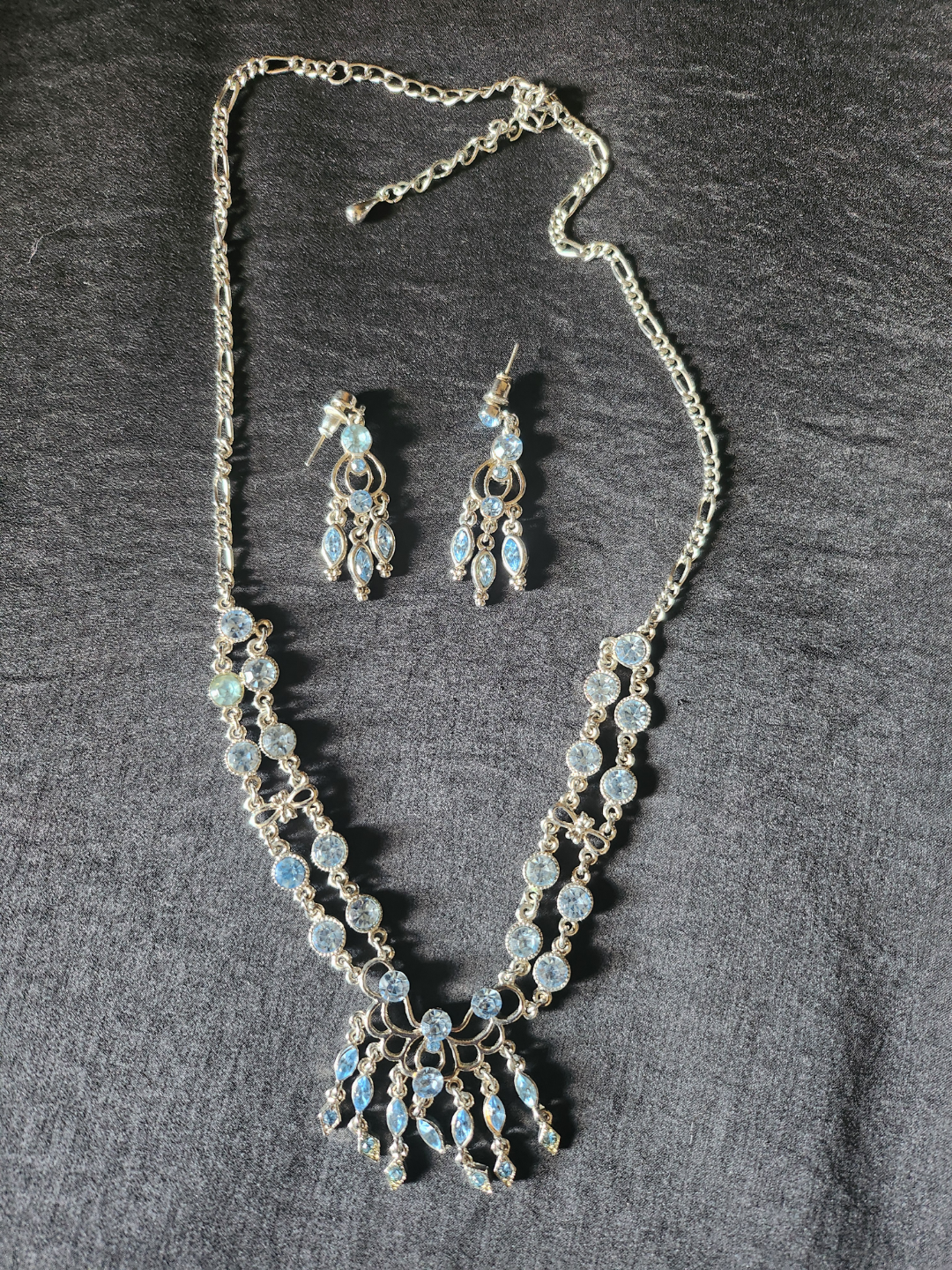 Stunning Light Blue Crystal Necklace and Earring Set