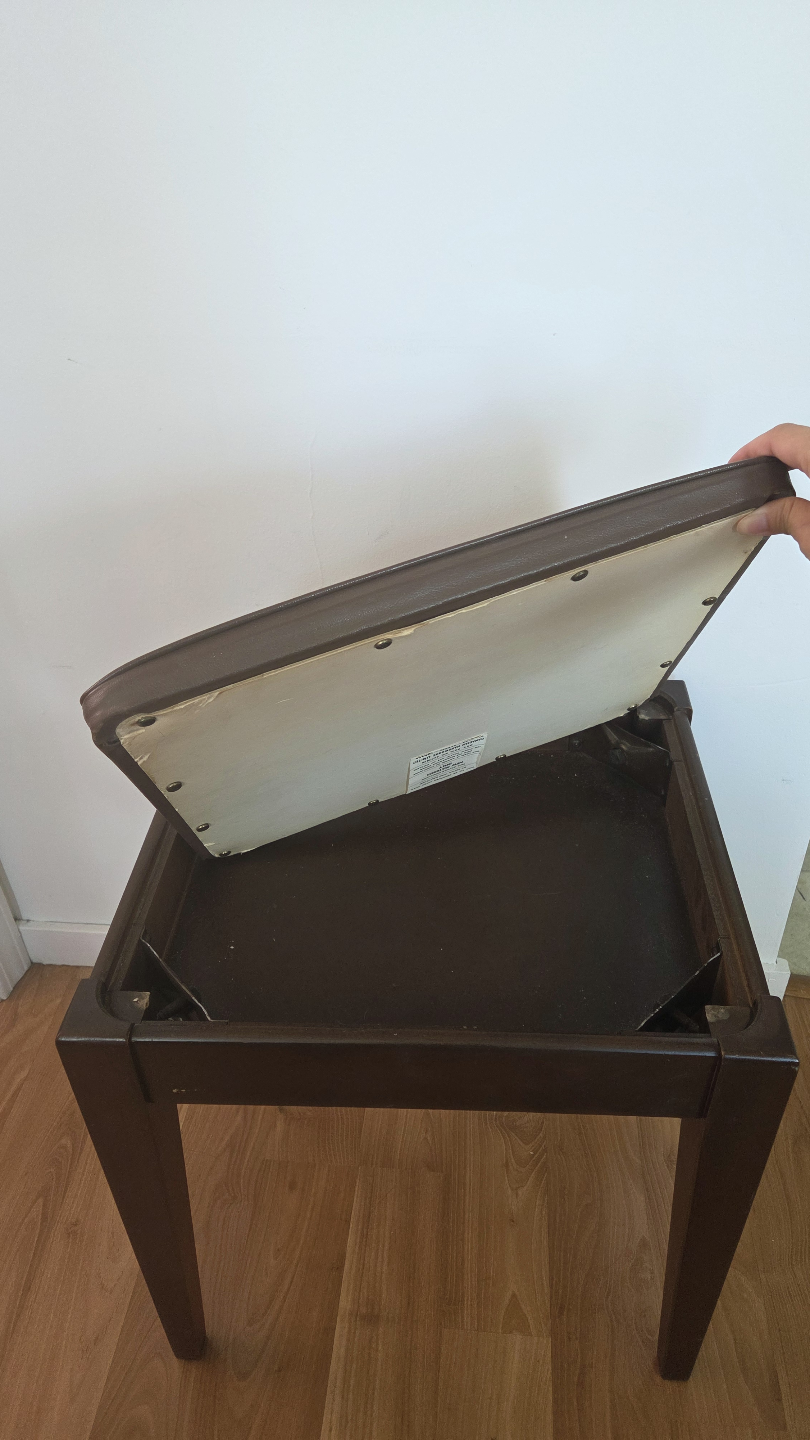 🧡 Vintage Canadian made Piano Bench - photo 2