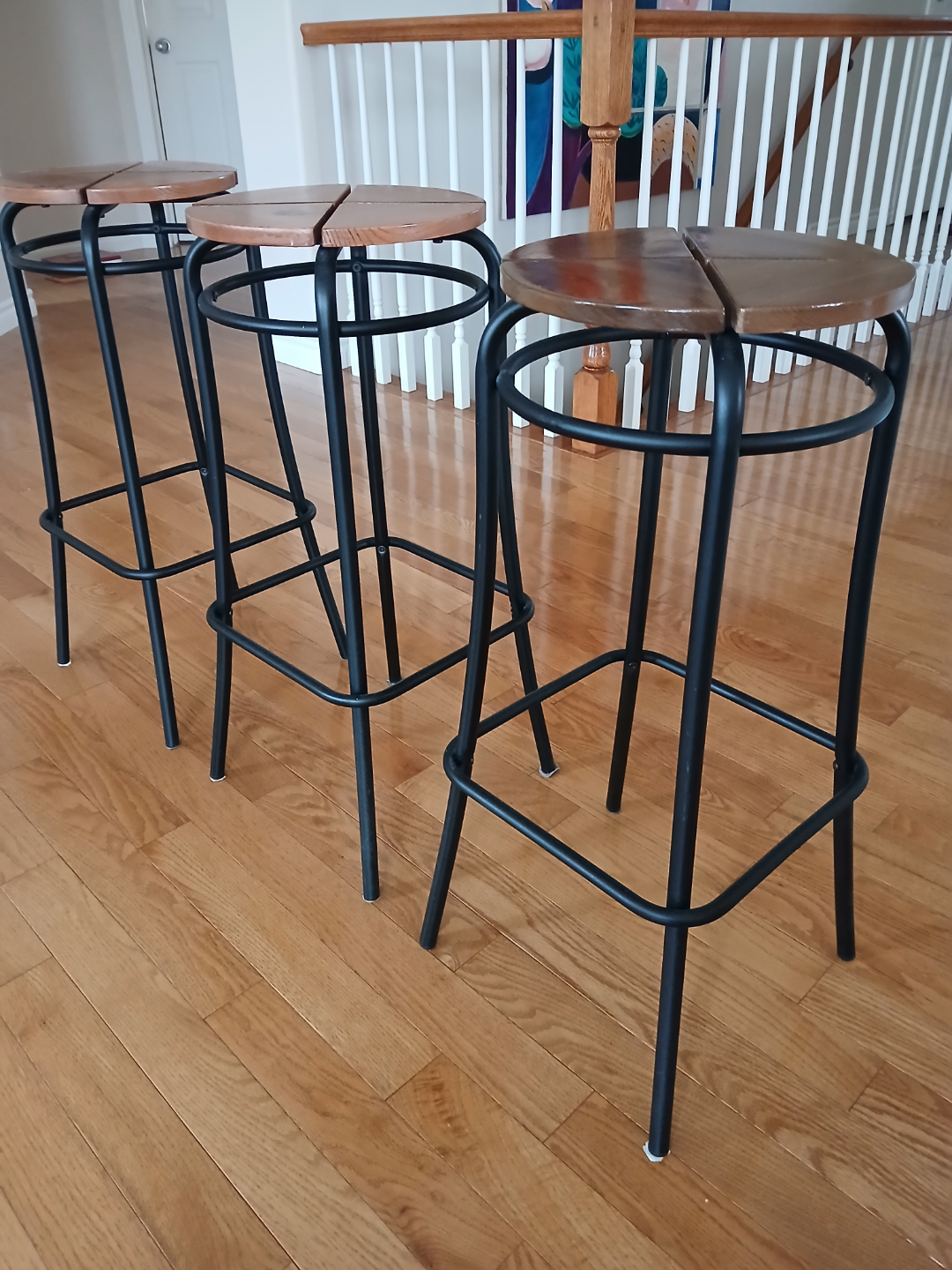 3 Ikea bar stools 29" high - photo 2