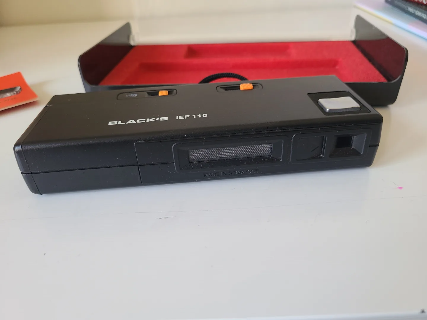 Black's IEF 110 Camera Untested image indicator(6)