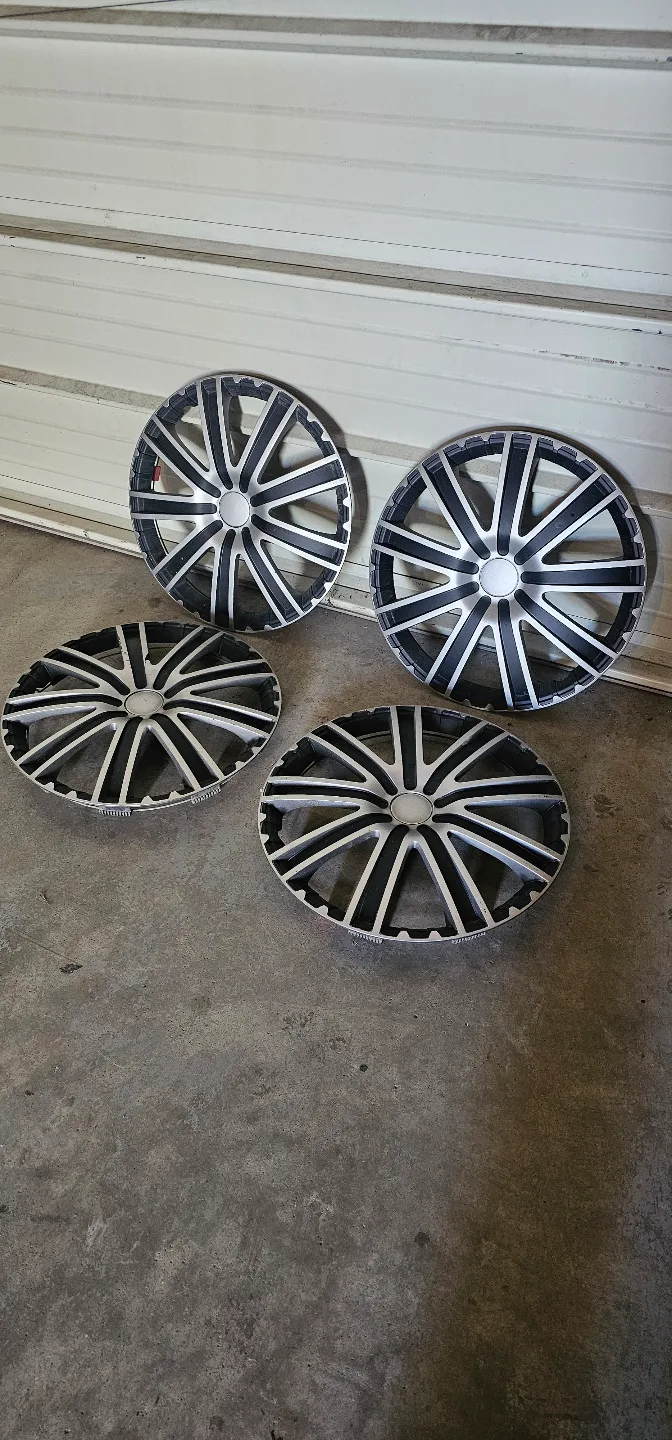 Wheel Covers 15" thumbnail
