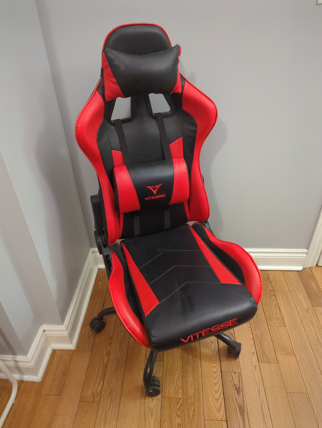 Vitesse Racing Style Gaming Chair - Red and Black 🧡