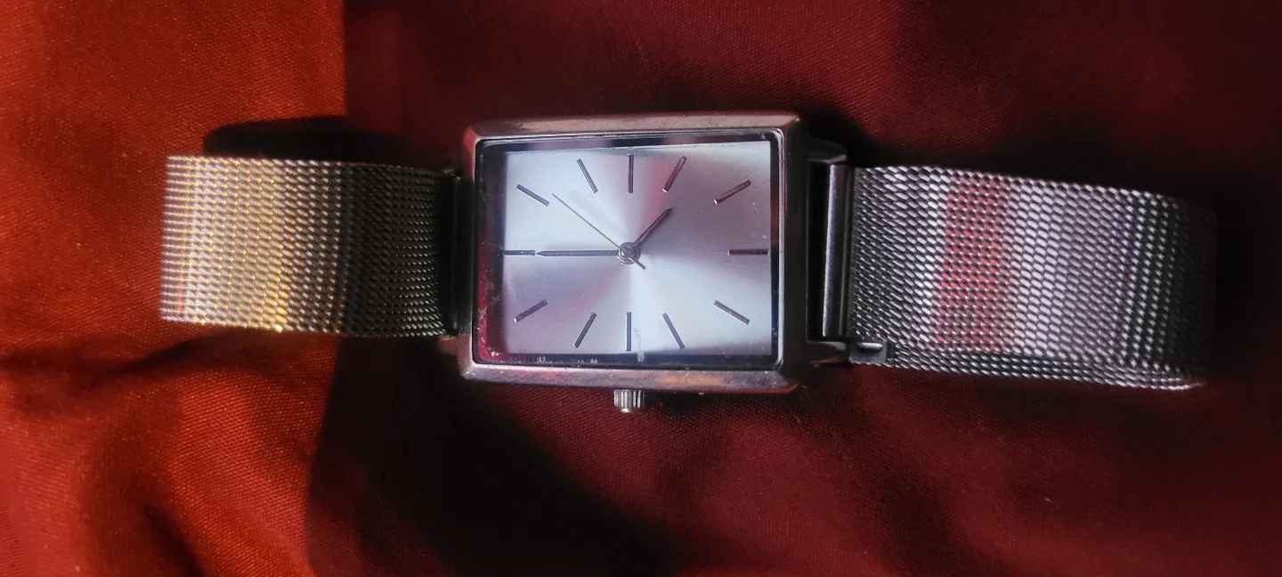 Silver Square Watch with Metal Band thumbnail