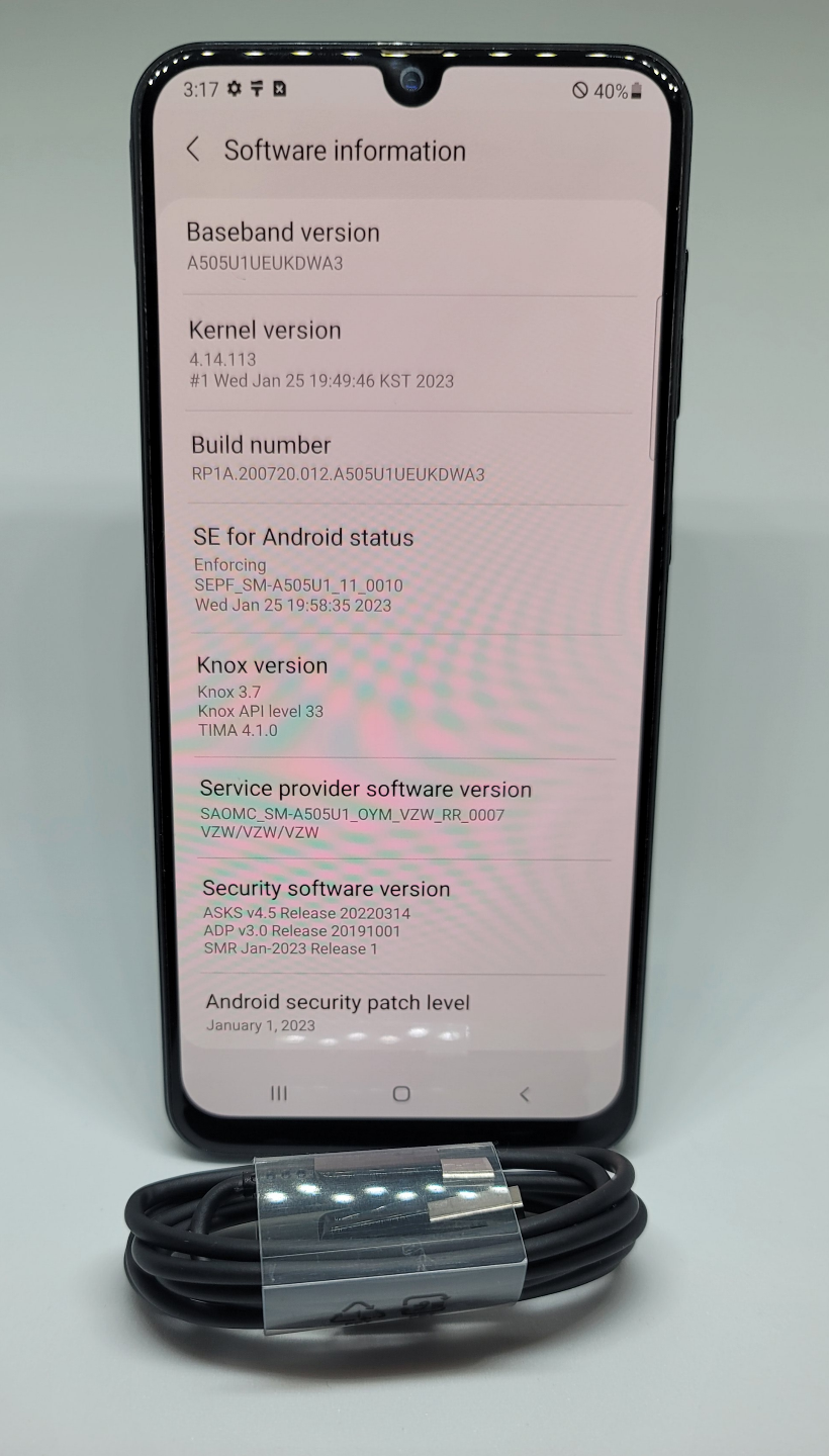 Samsung Galaxy A50 Smartphone with Charger Cable - photo 4