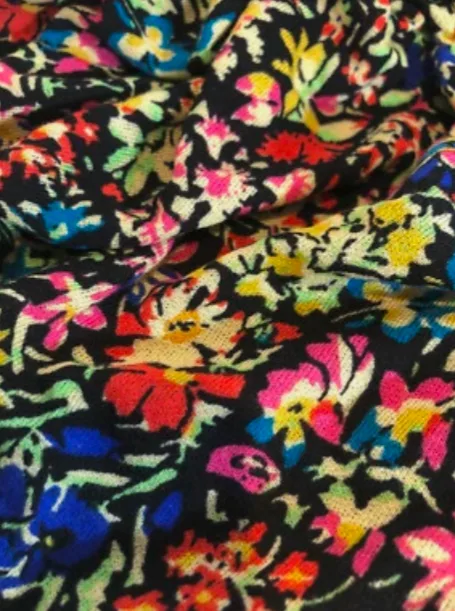 Urban Outfitters Floral Crop Top image indicator(4)