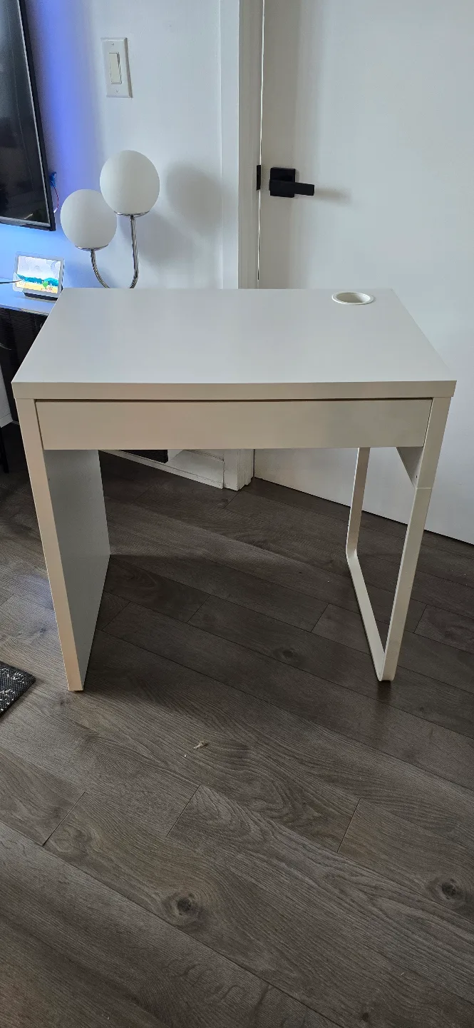 IKEA MICKE desk with drawer. in White thumbnail