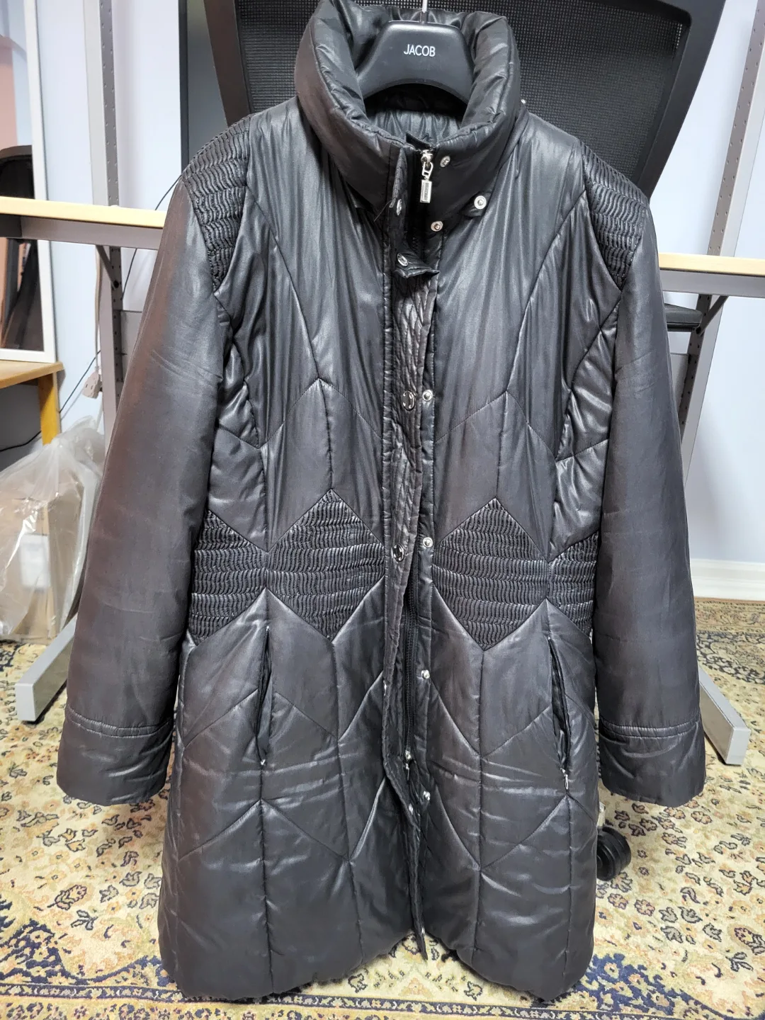 Marcona Women's Black Quilted Puffer Jacket - Size XL image indicator(6)