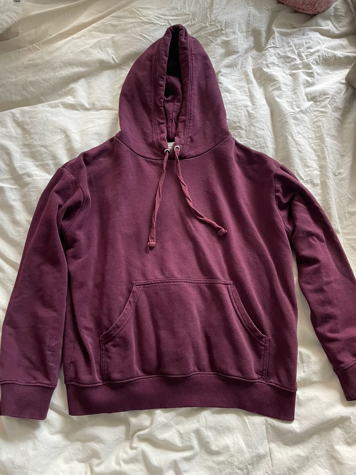 H&M Burgundy Hoodie thumbnail