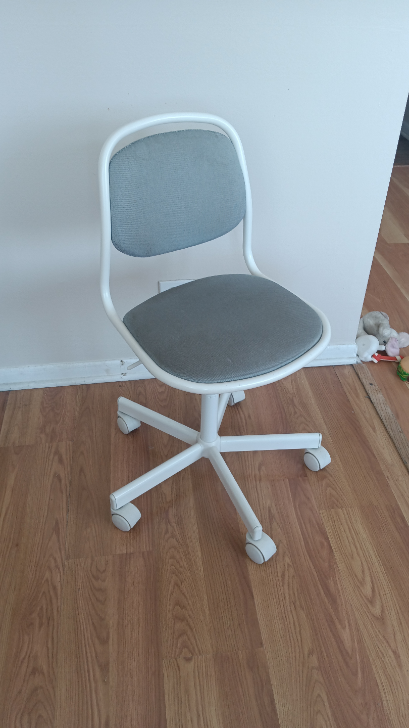 White and Gray Swivel Kids Chair