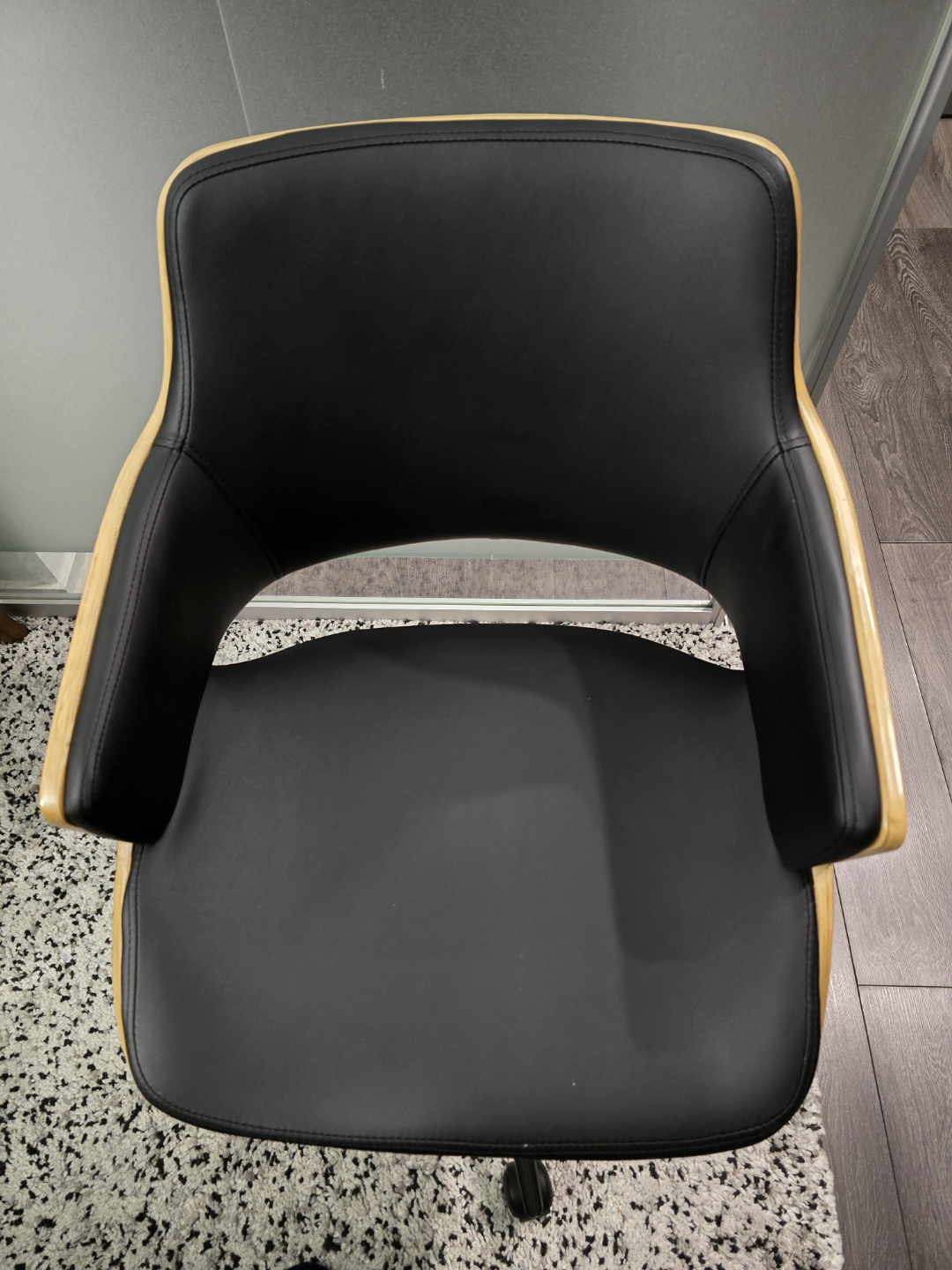 Modern Office Chair. $50
