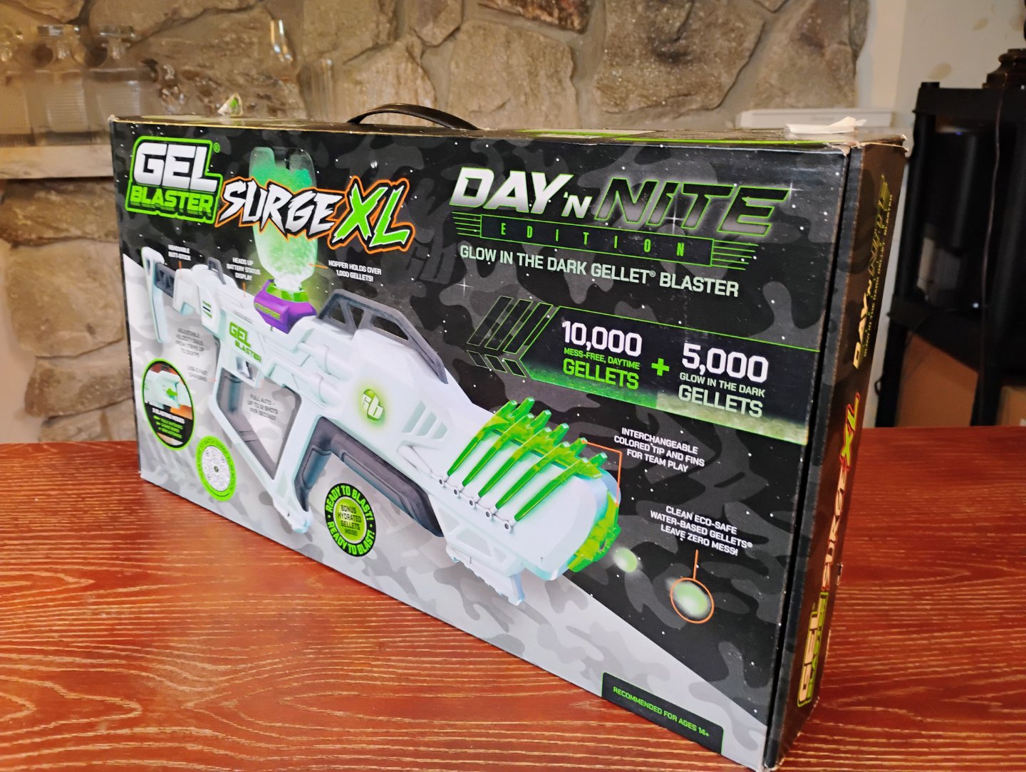Gel Blaster Surge XL Day Nite - Glow in the Dark Edition