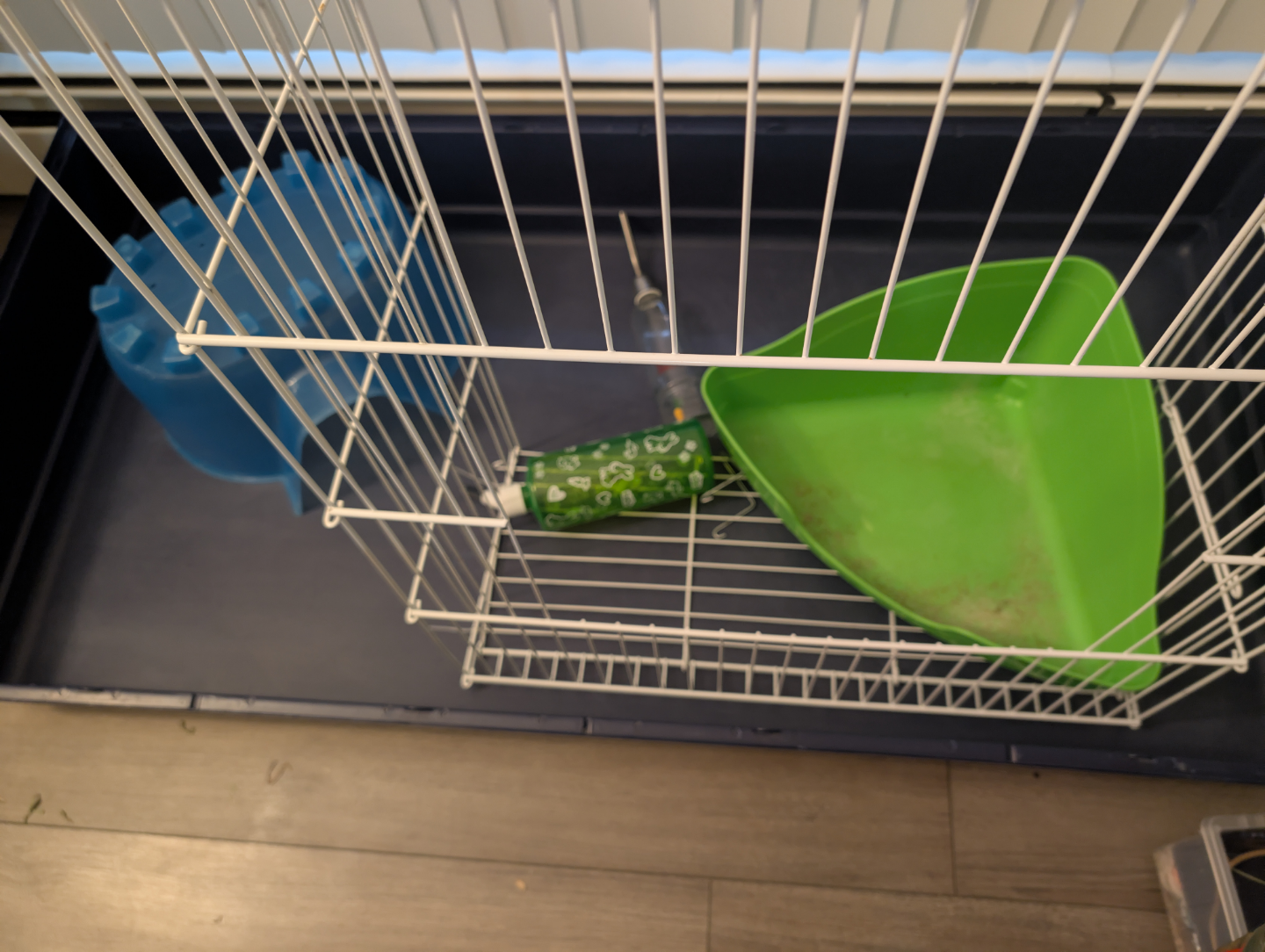 Large Rabbit Cage with Accessories - photo 2